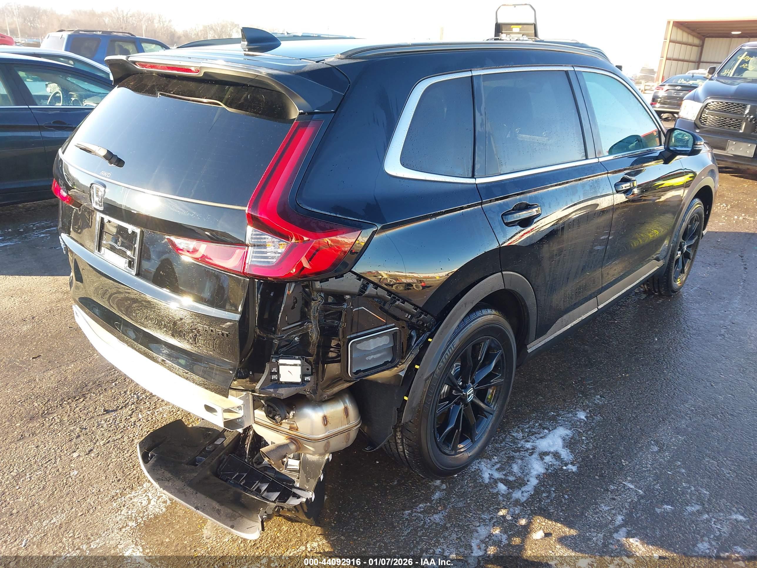 HONDA CR-V image 4
