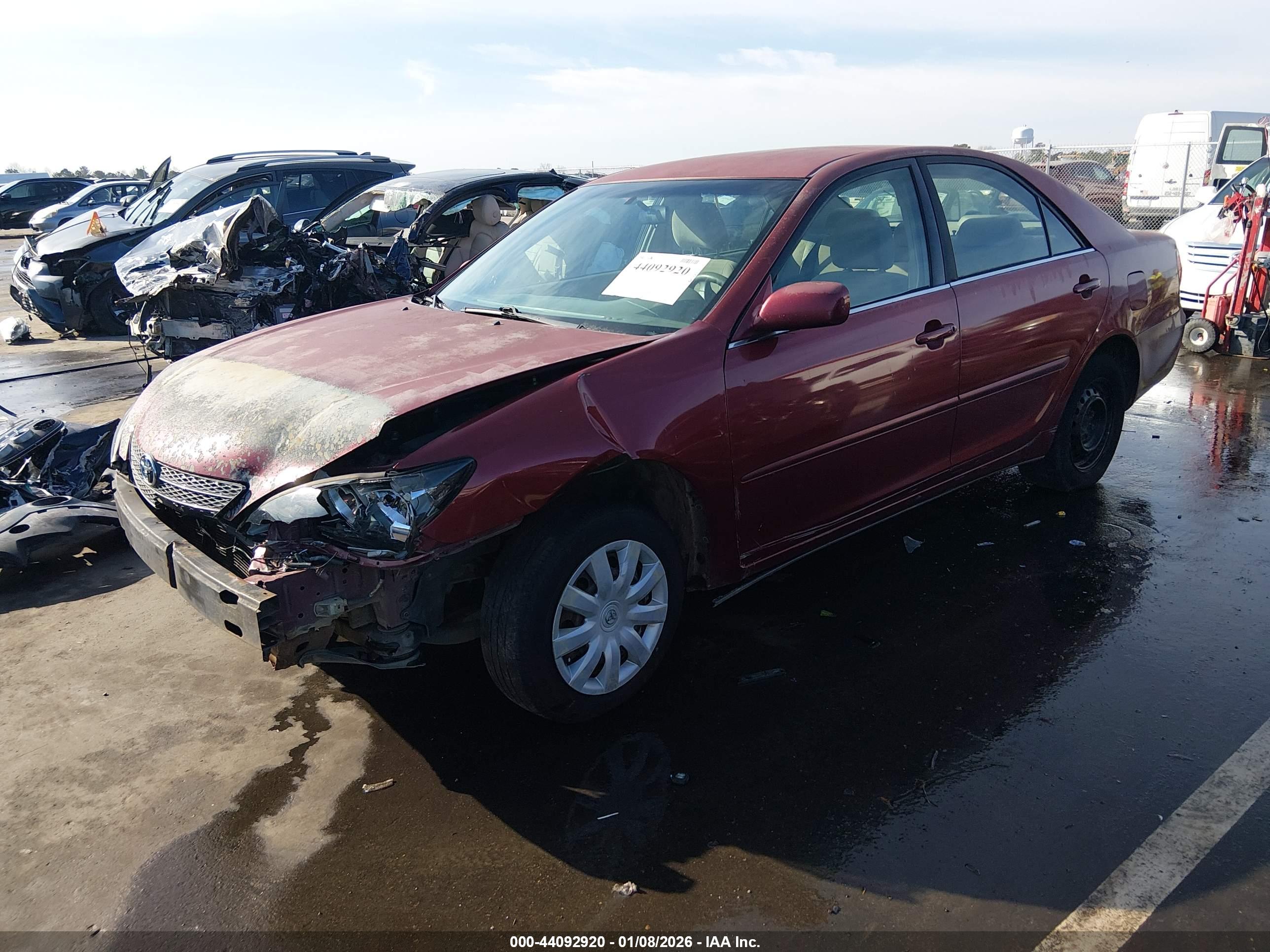 TOYOTA CAMRY image 2