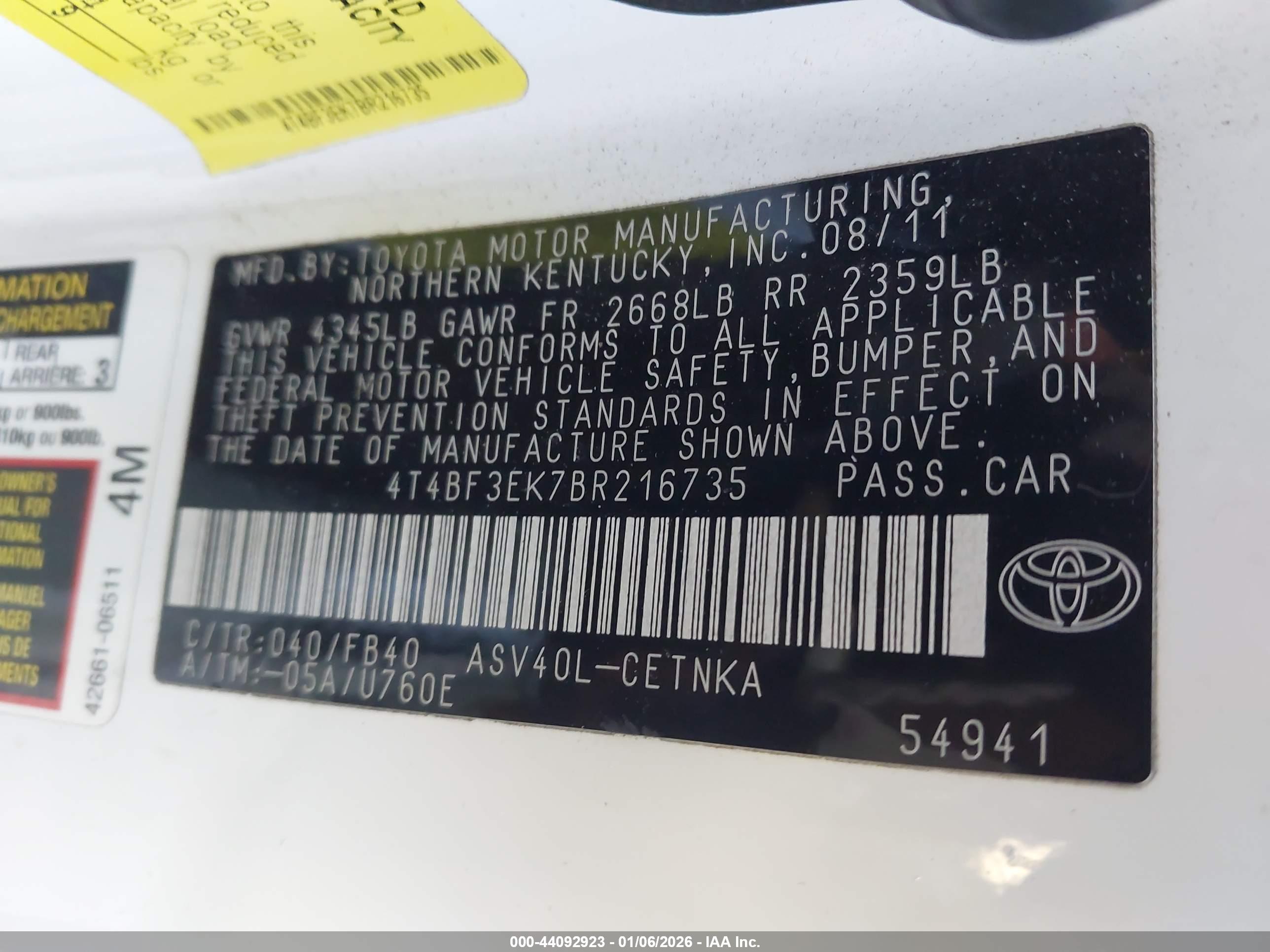 TOYOTA CAMRY image 9
