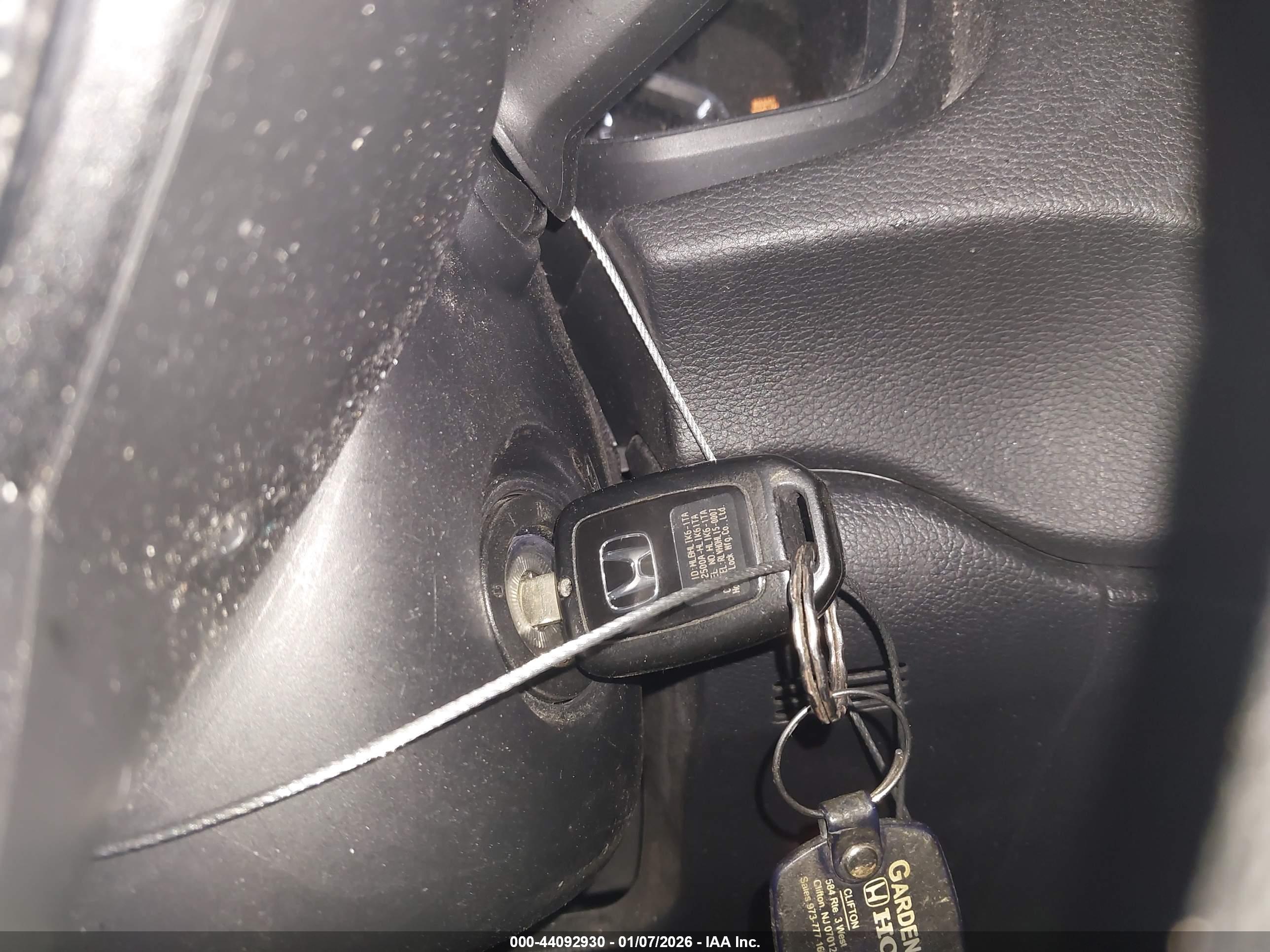 HONDA CR-V image 11