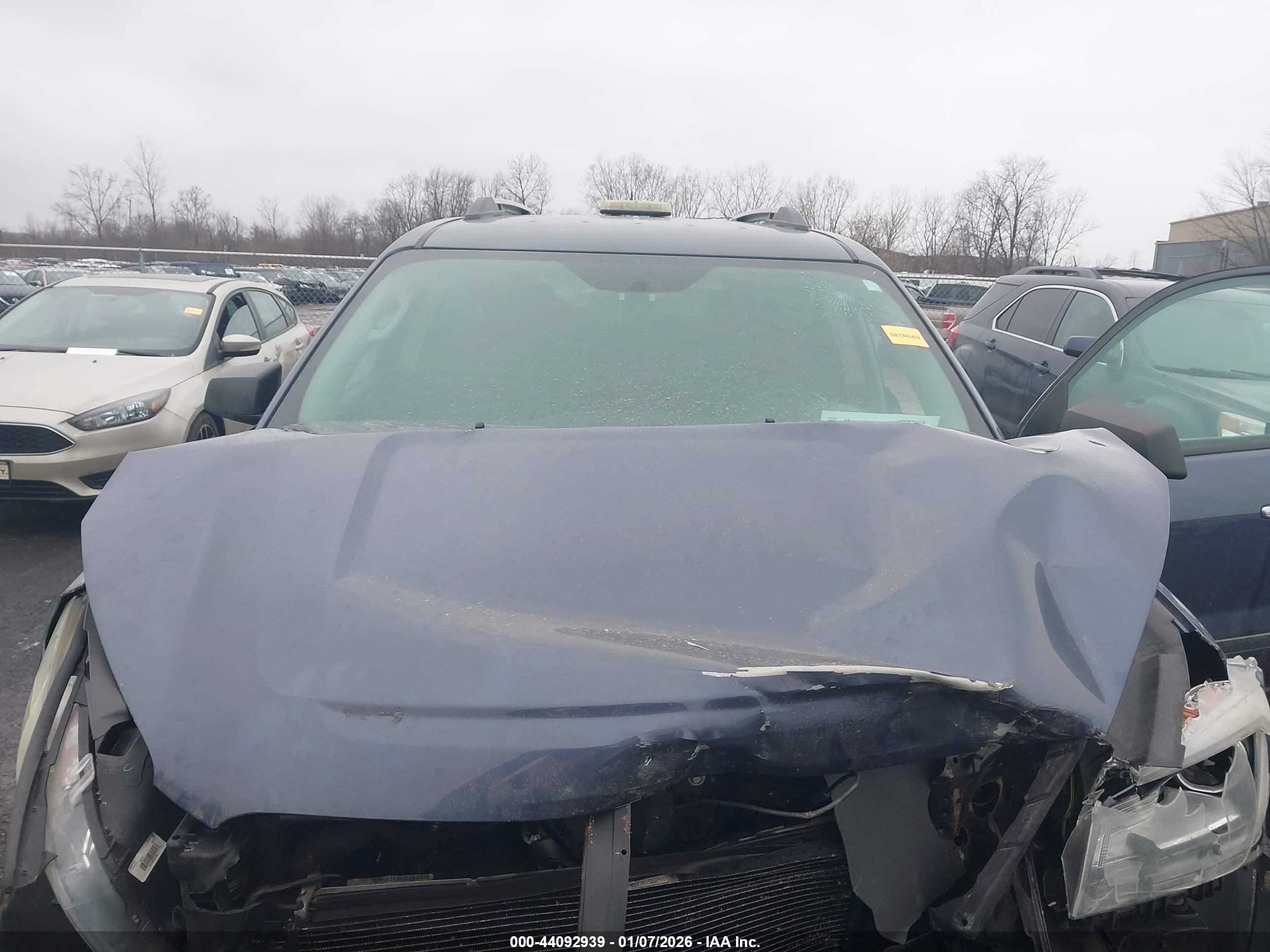 GMC ACADIA image 10
