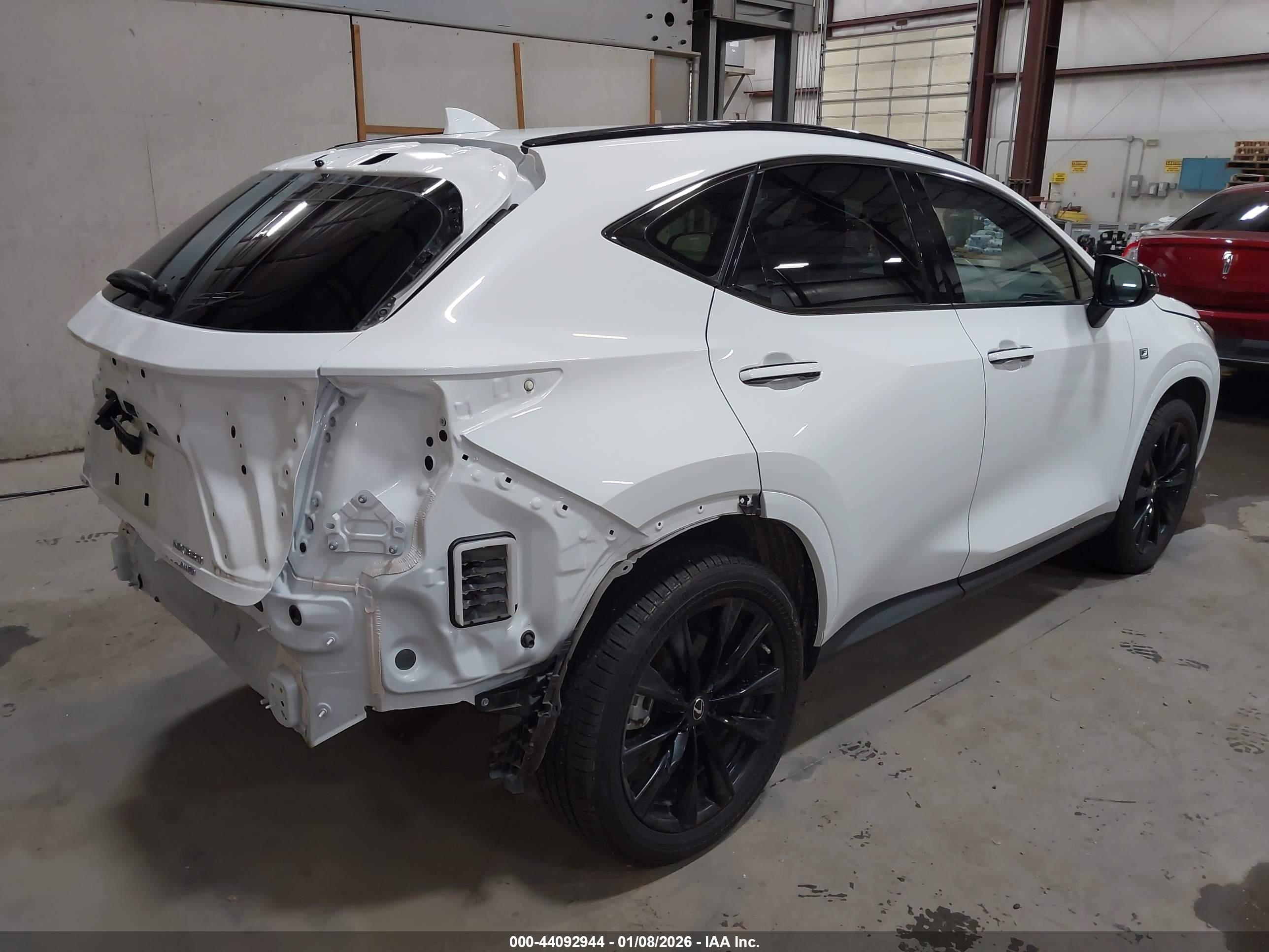 LEXUS NX image 4