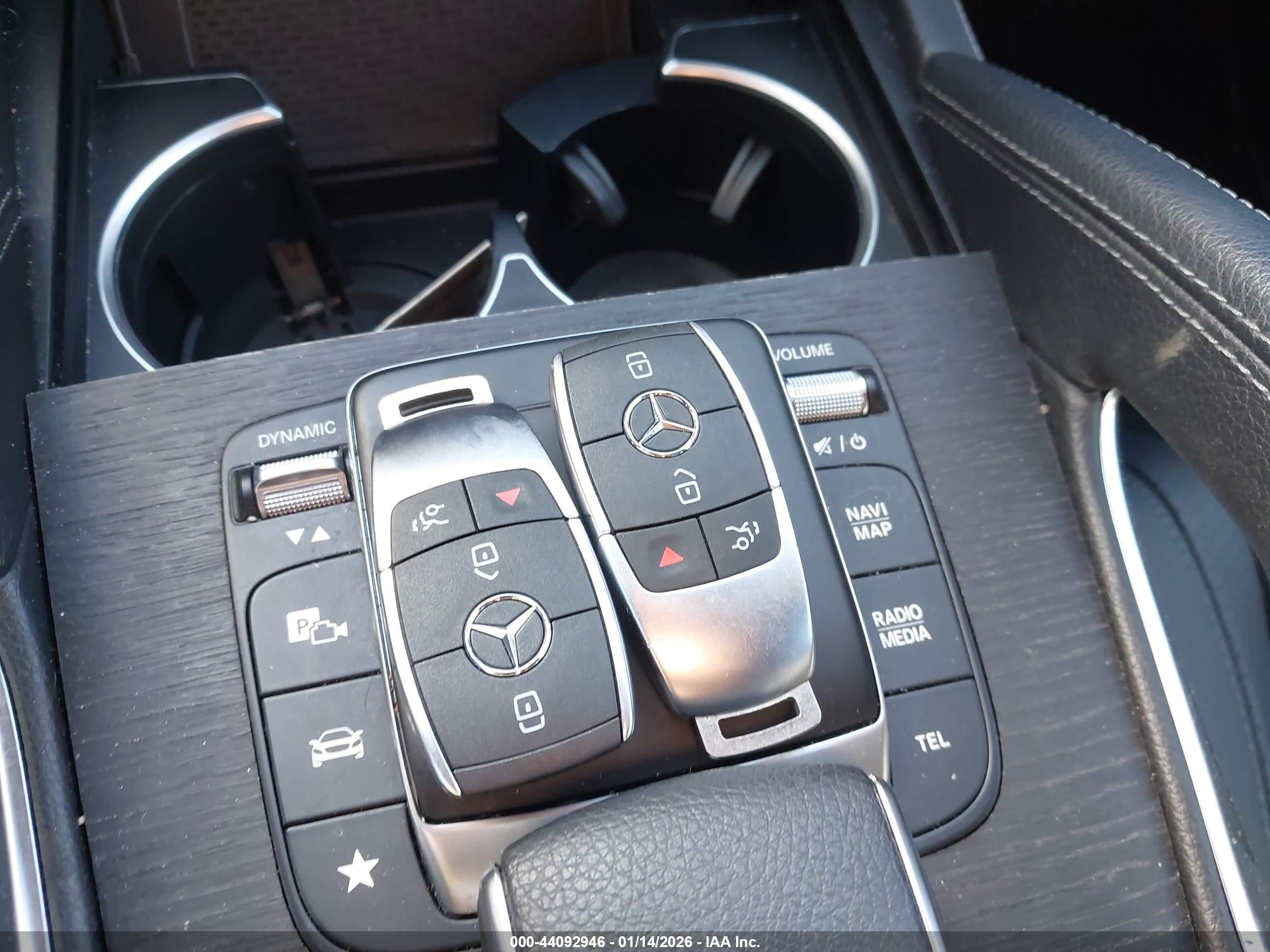 MERCEDES-BENZ GLE image 11