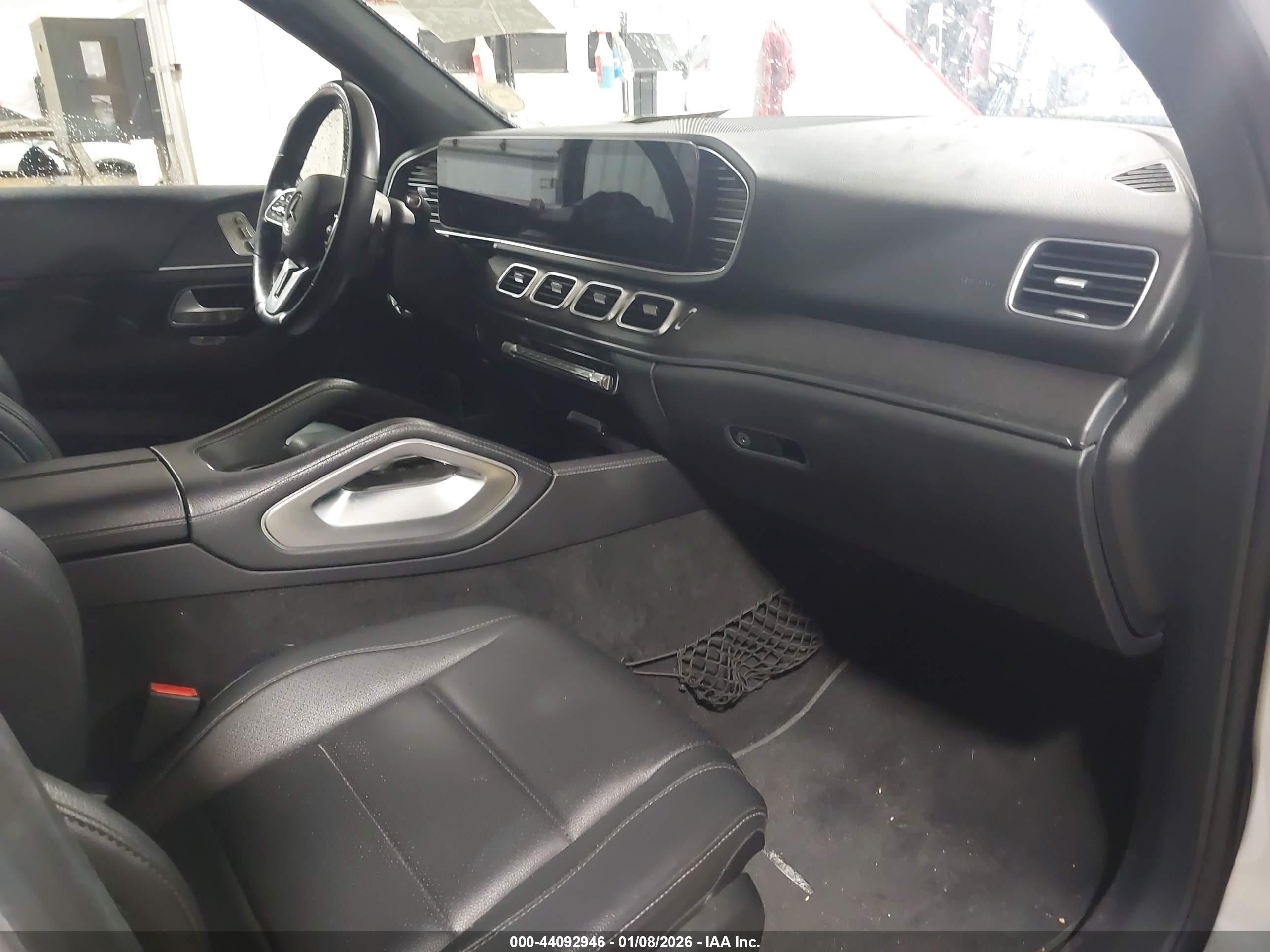 MERCEDES-BENZ GLE image 5