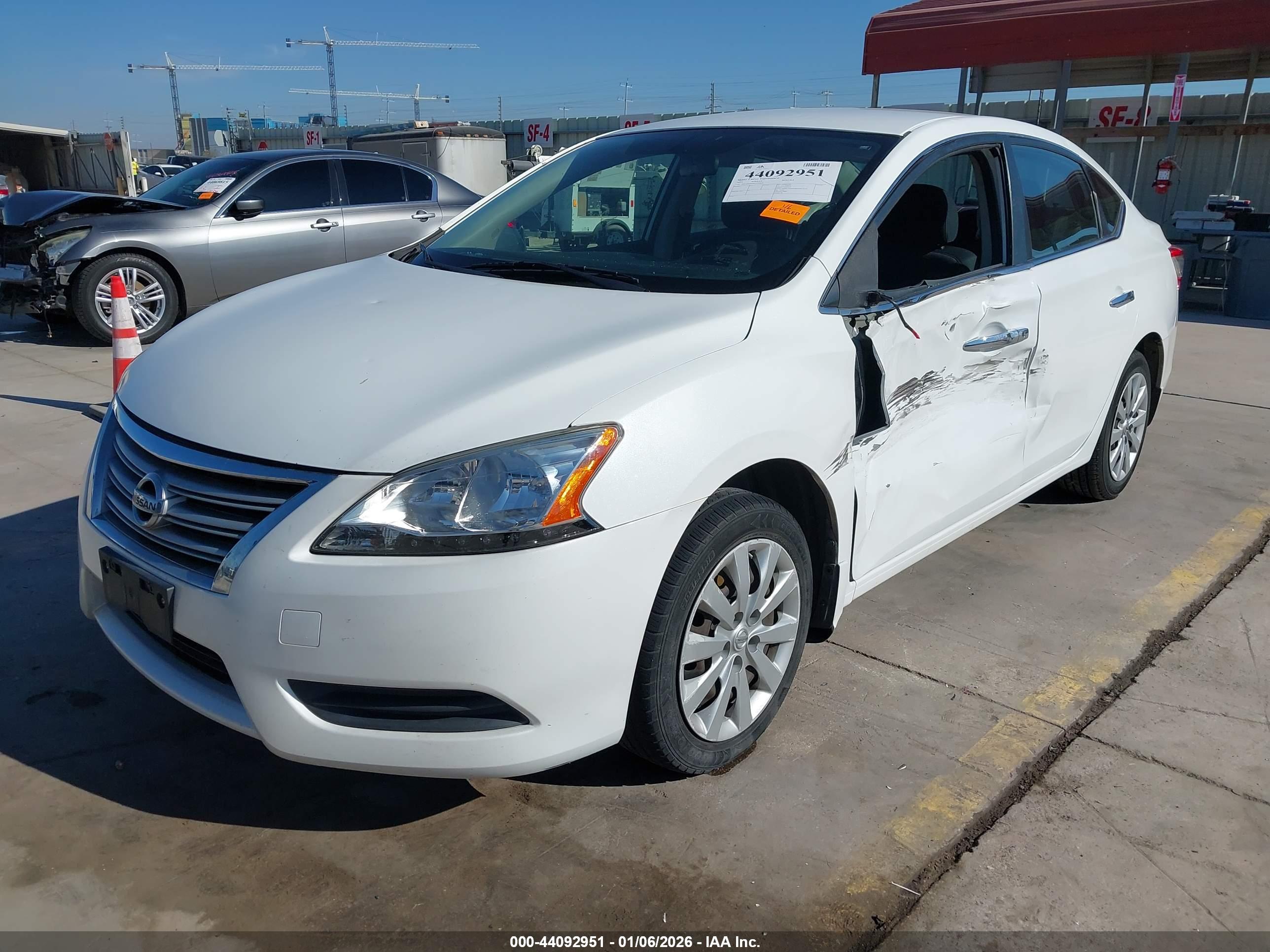 NISSAN SENTRA image 2