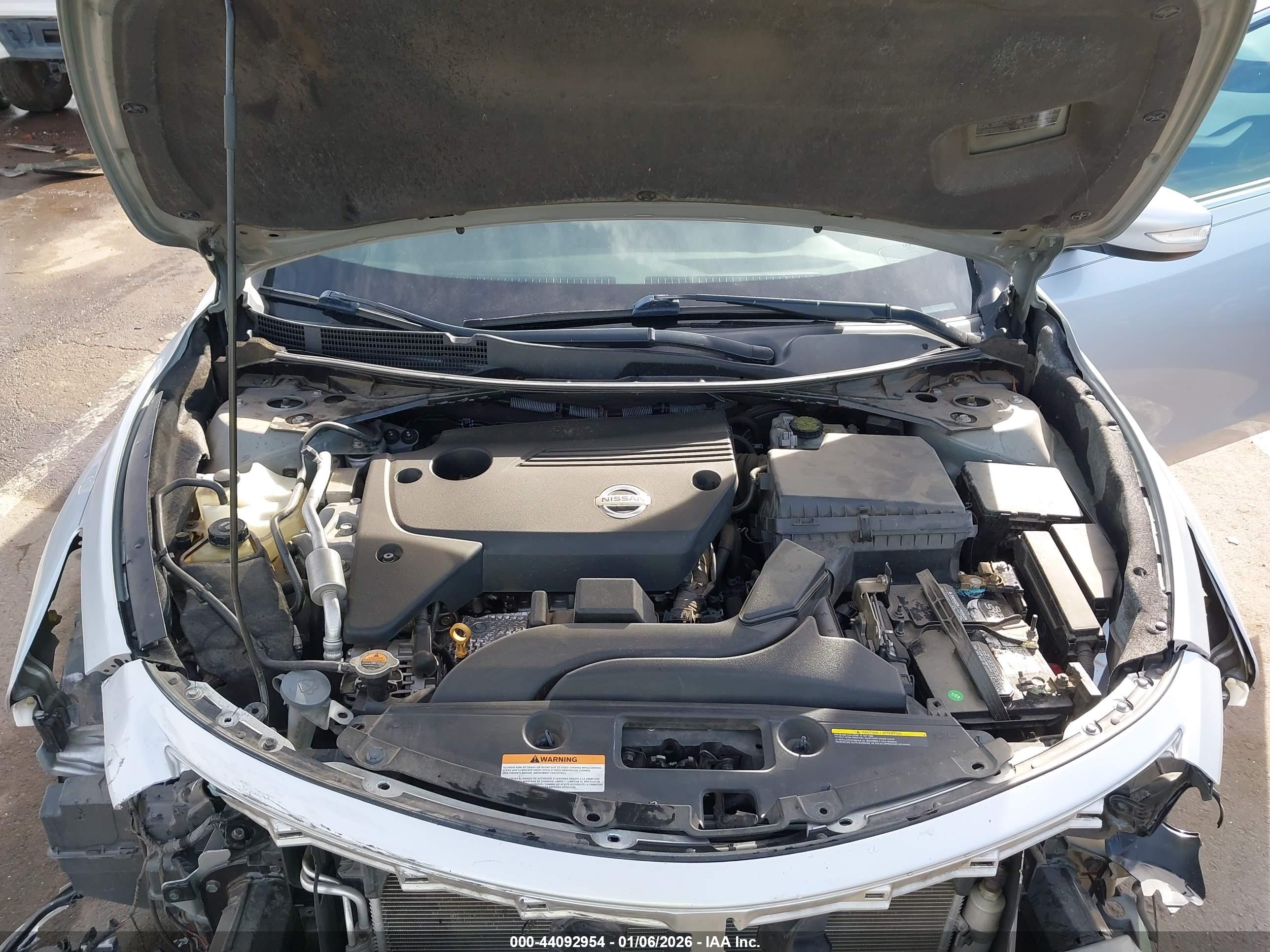 NISSAN ALTIMA image 10