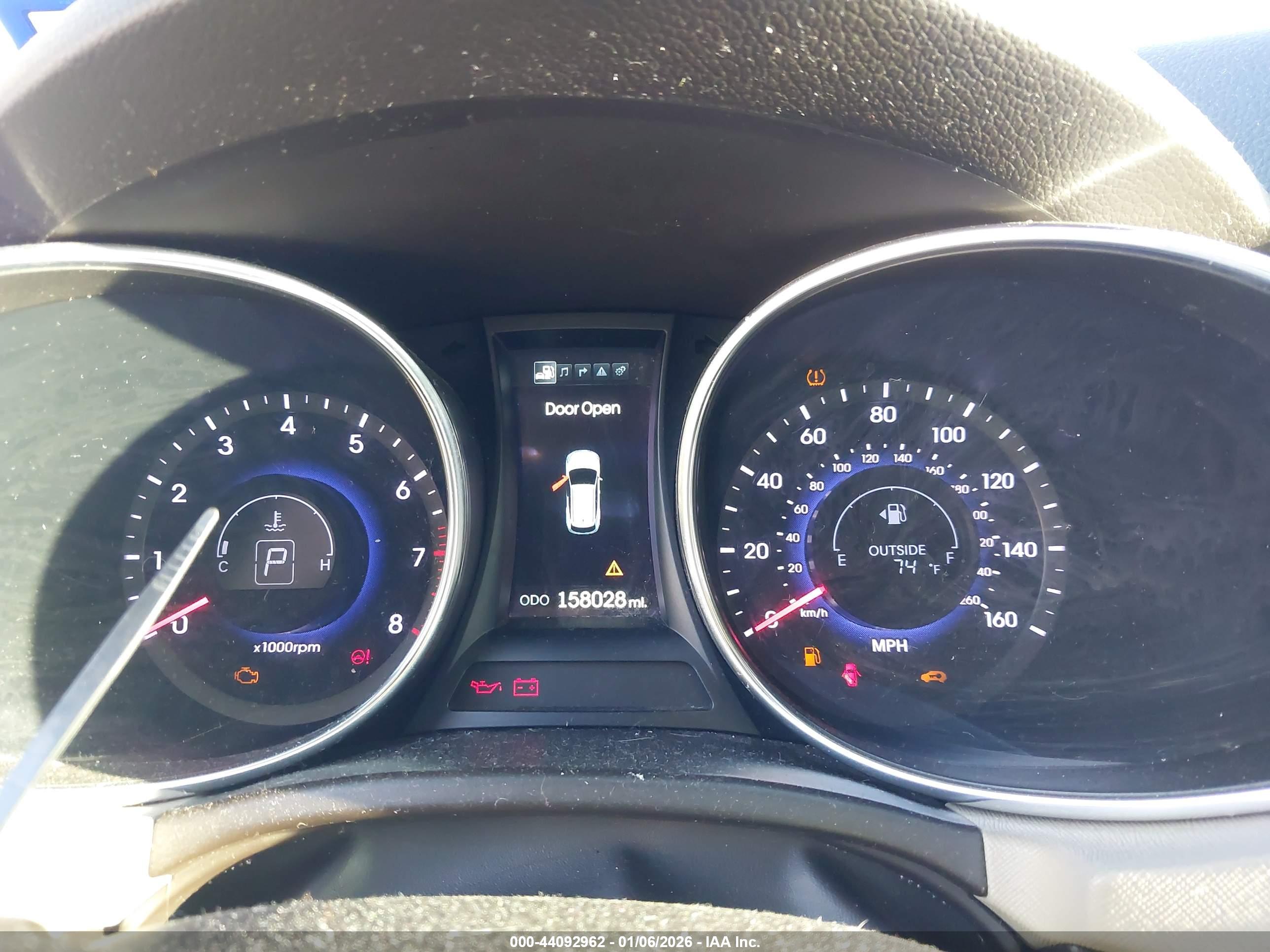 HYUNDAI SANTA image 7