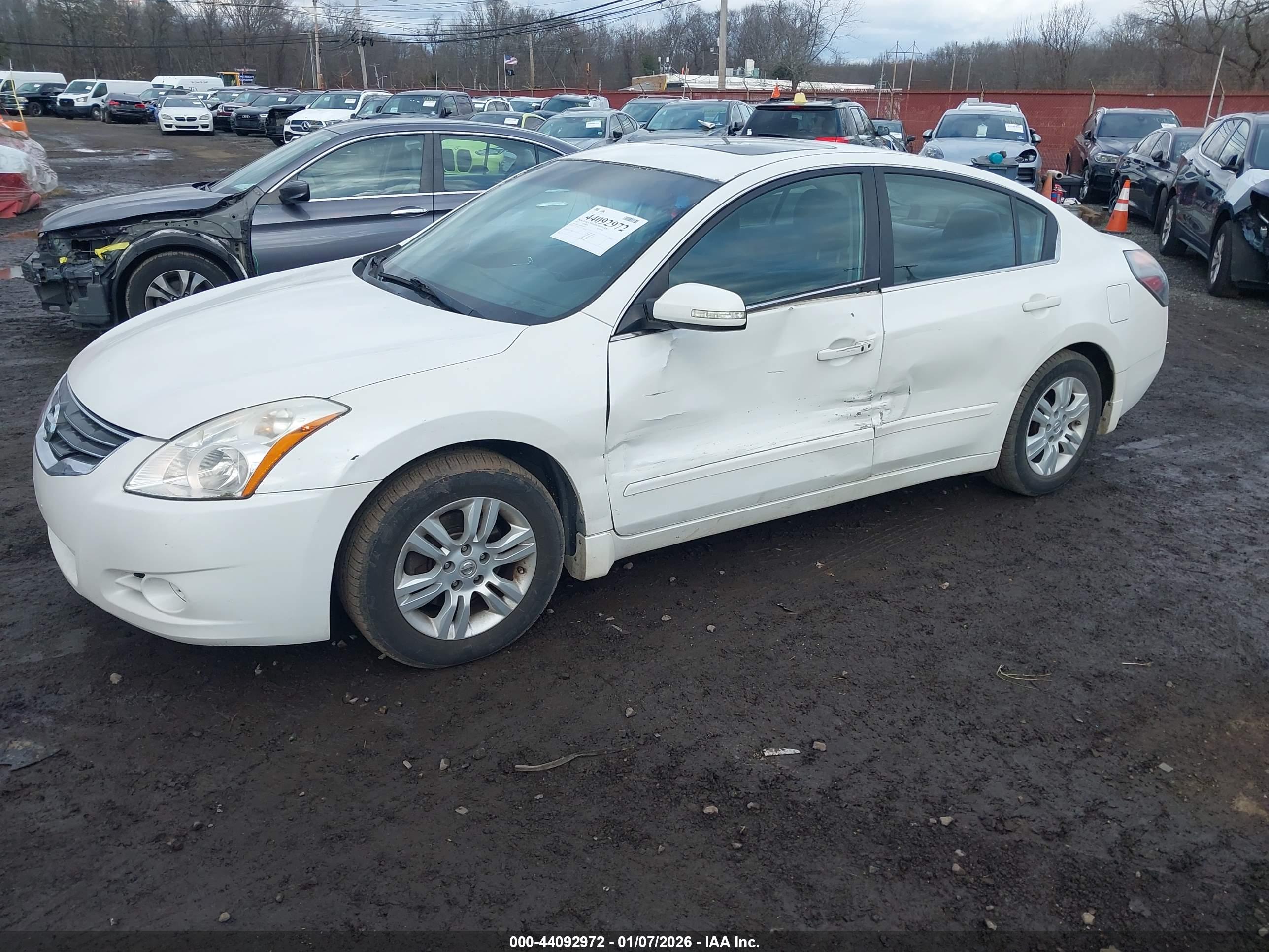 NISSAN ALTIMA image 6