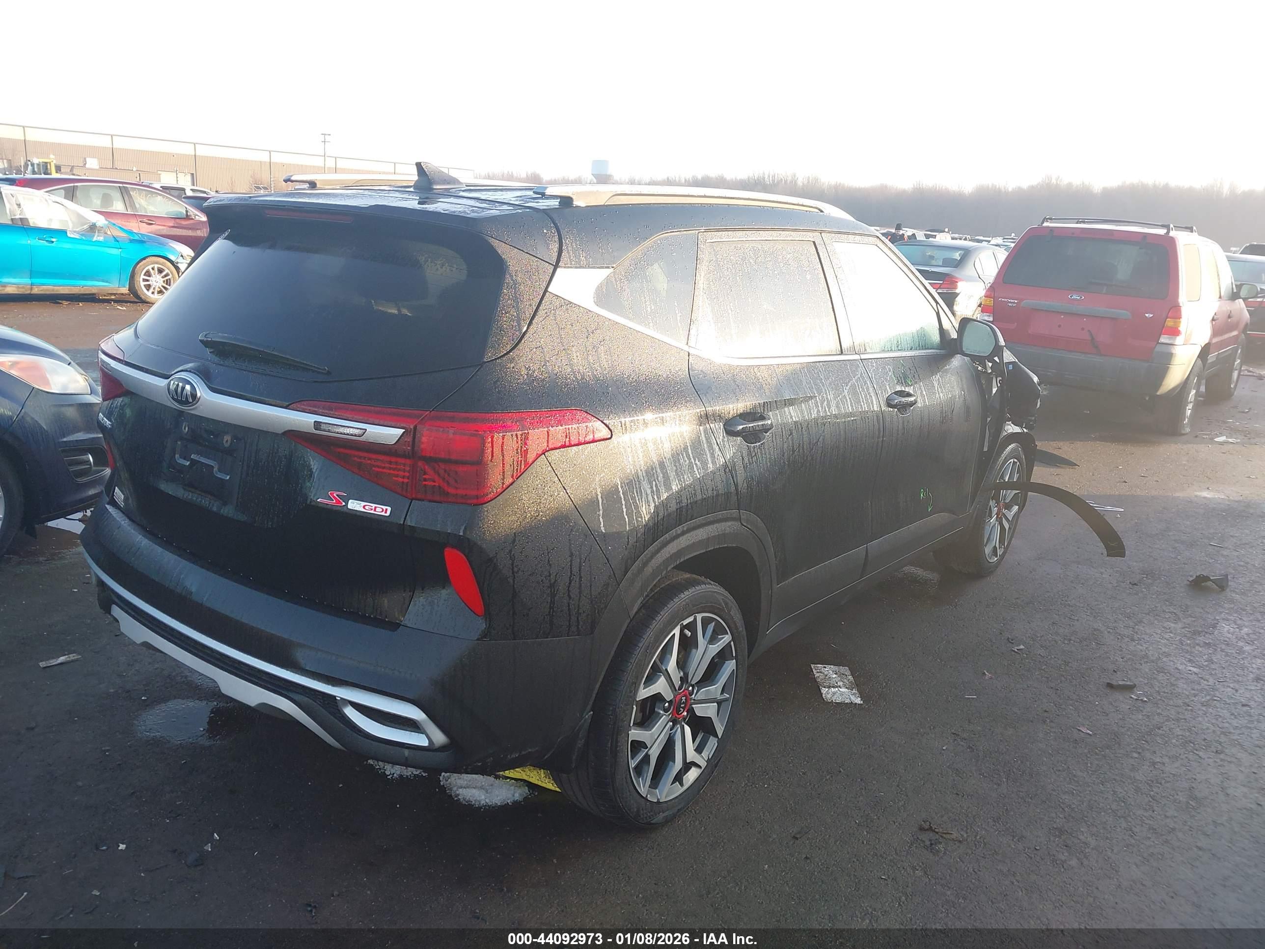 KIA SELTOS image 4