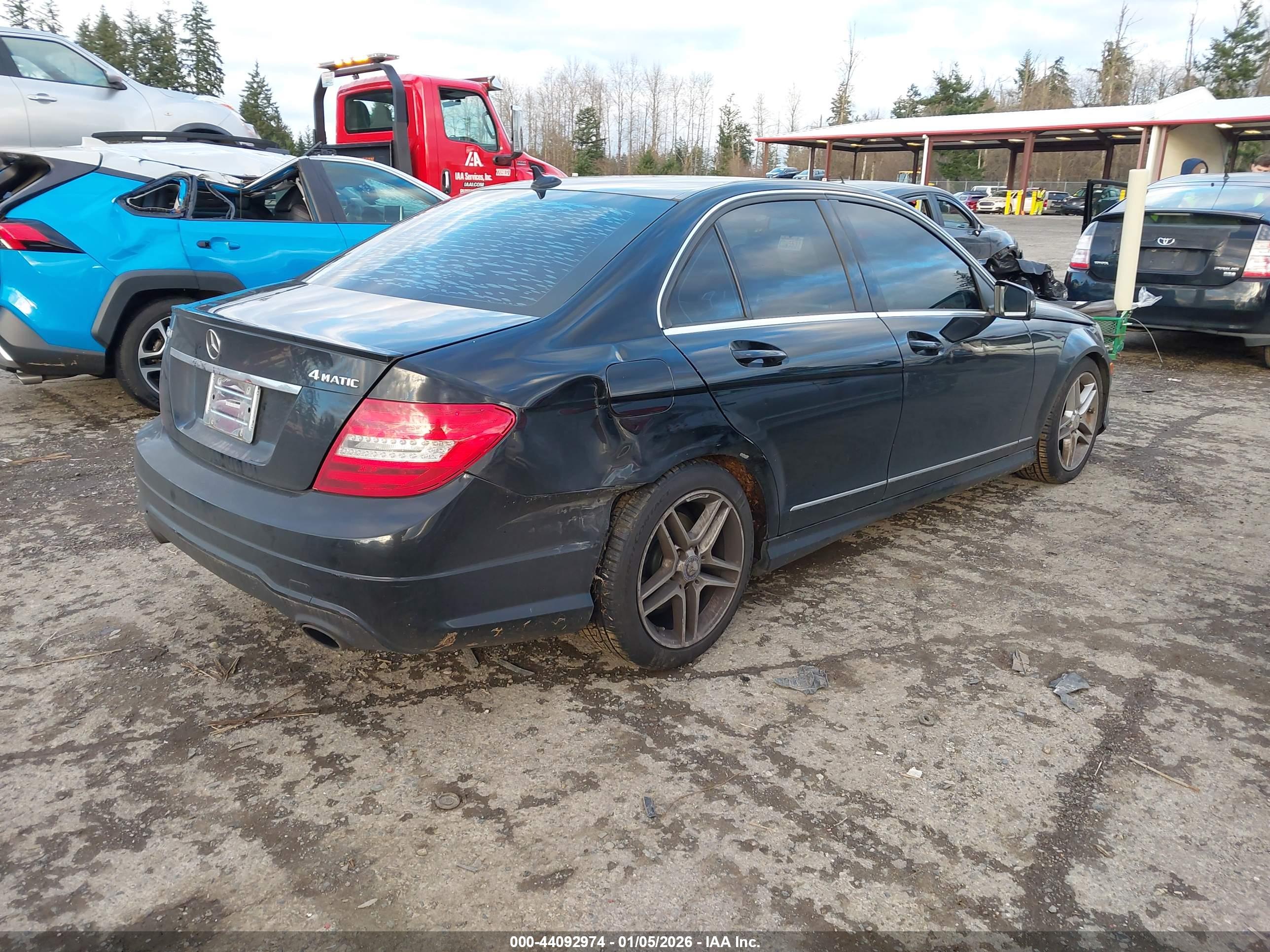 MERCEDES-BENZ C image 4
