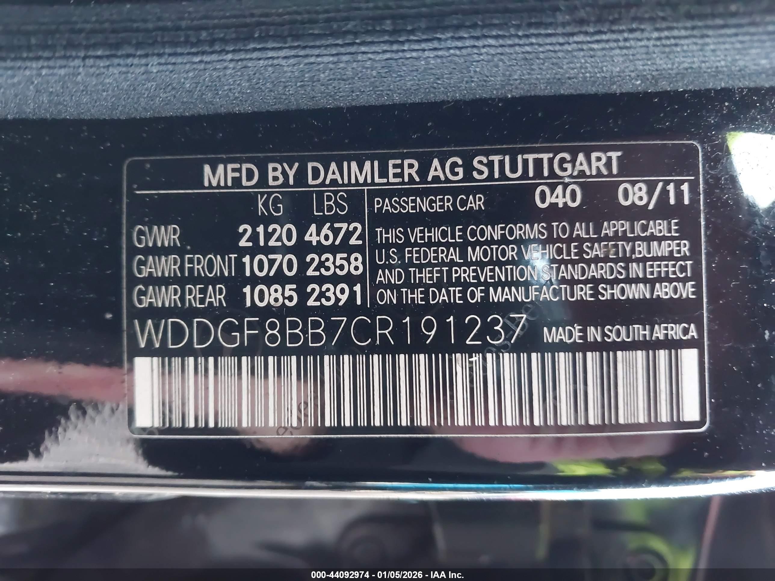 MERCEDES-BENZ C image 9