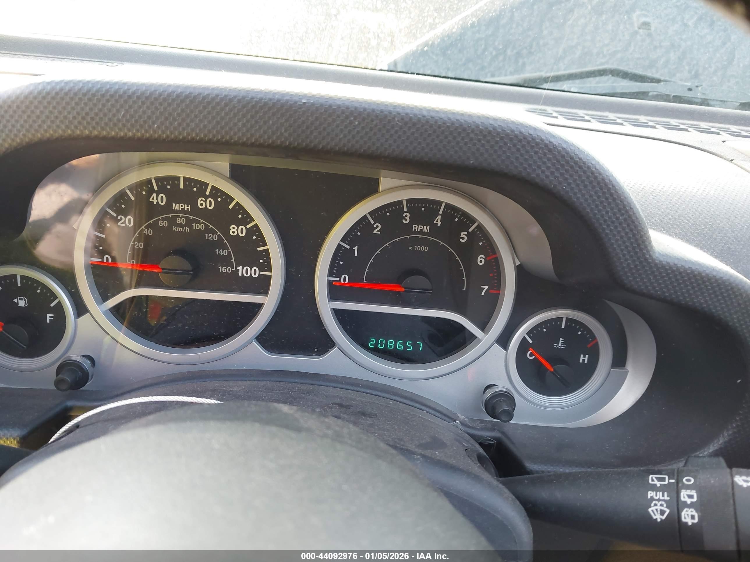 JEEP WRANGLER image 7