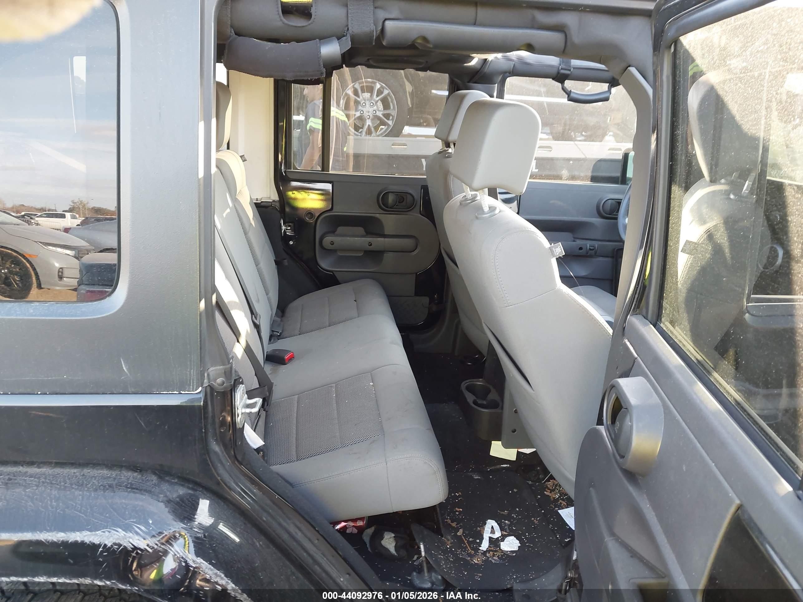 JEEP WRANGLER image 8