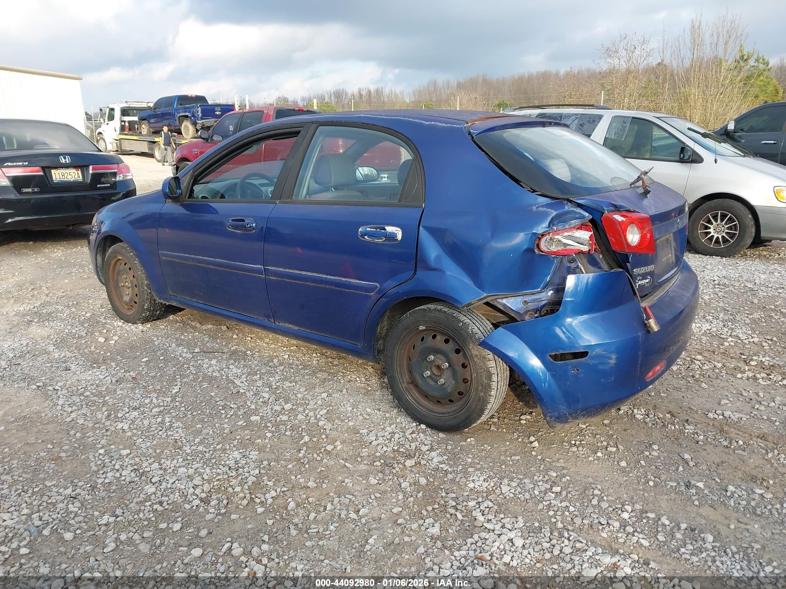 SUZUKI RENO image 3