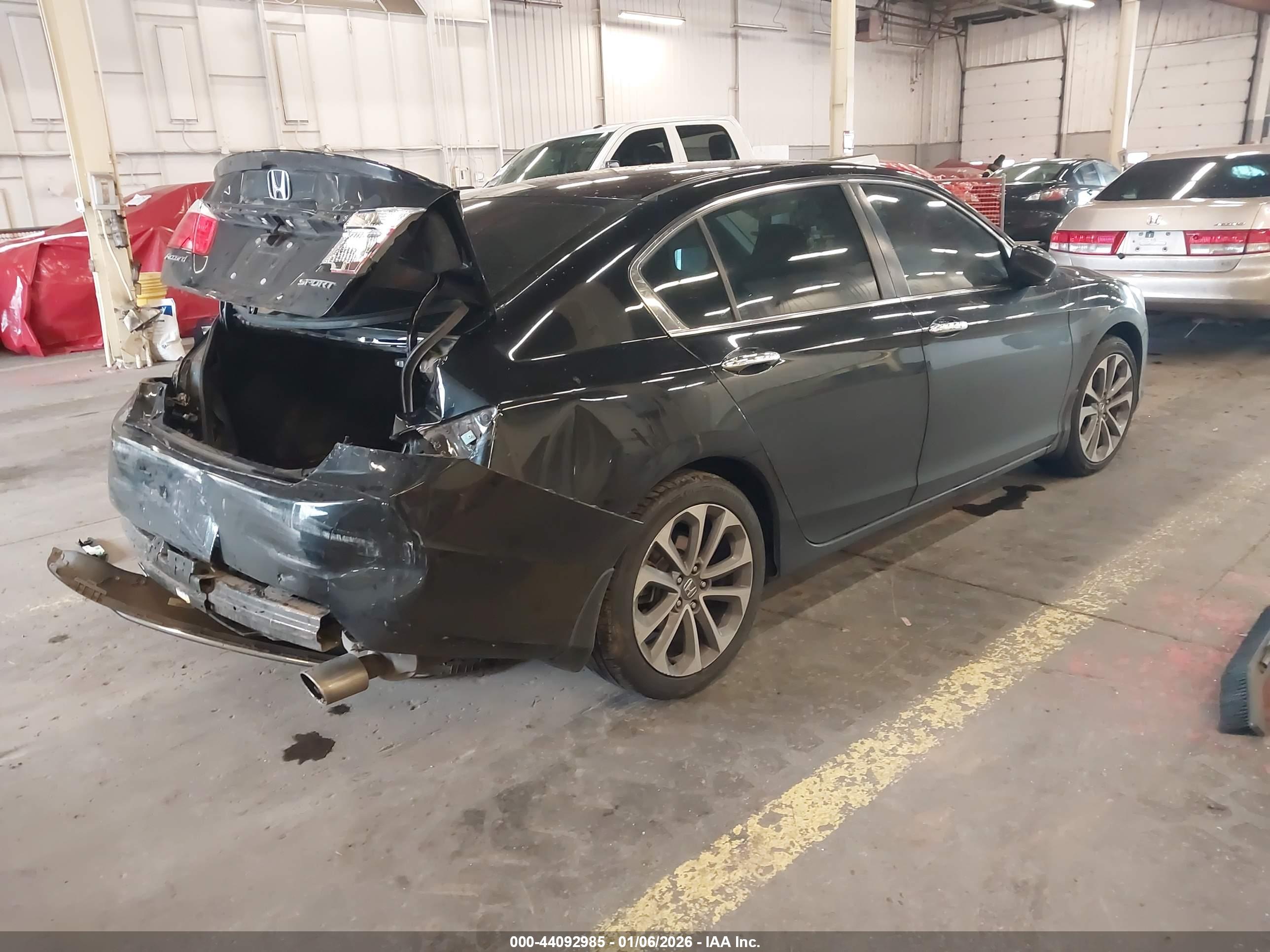 HONDA ACCORD image 4