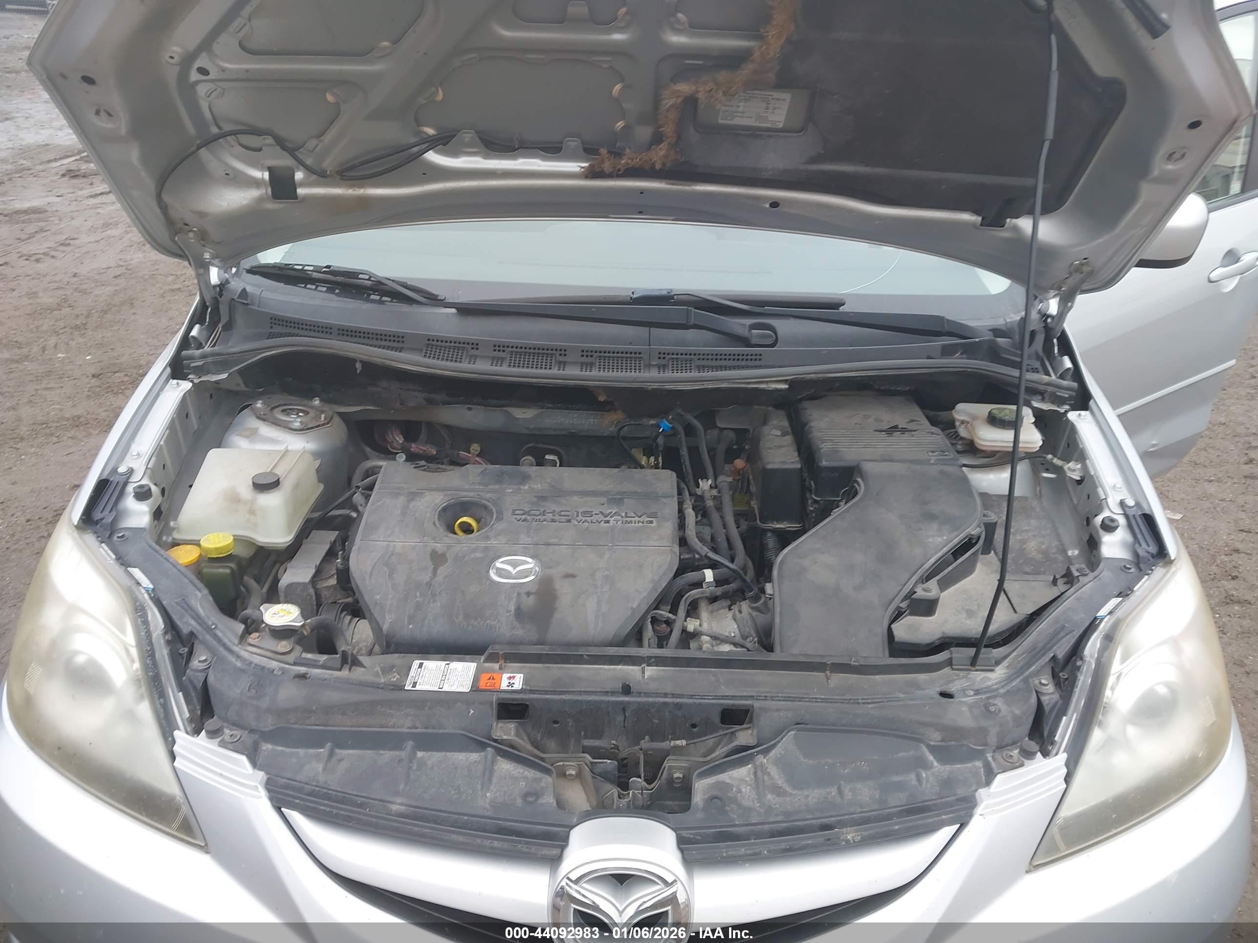 MAZDA MAZDA5 image 10