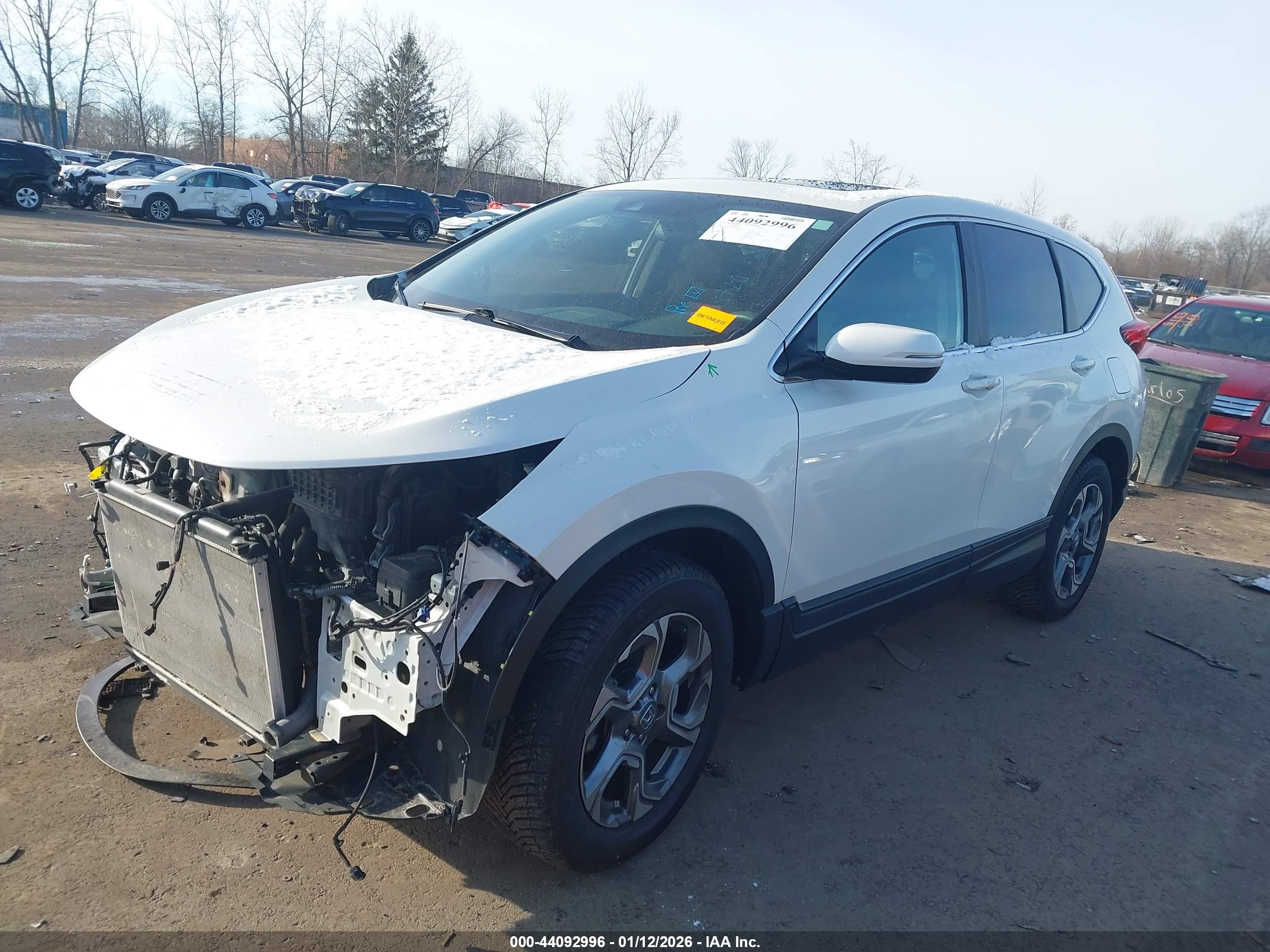 HONDA CR-V image 2