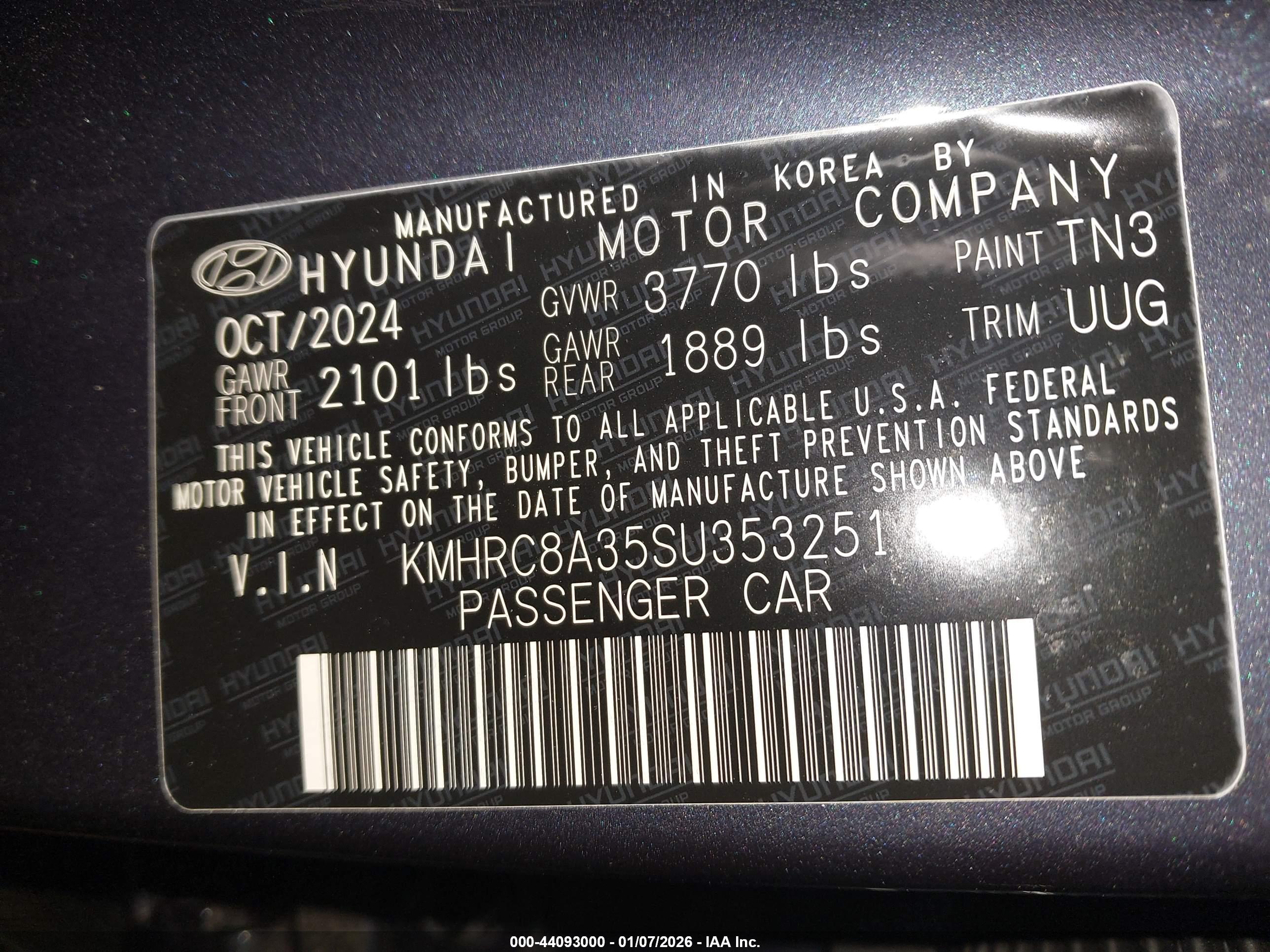 HYUNDAI VENUE image 9