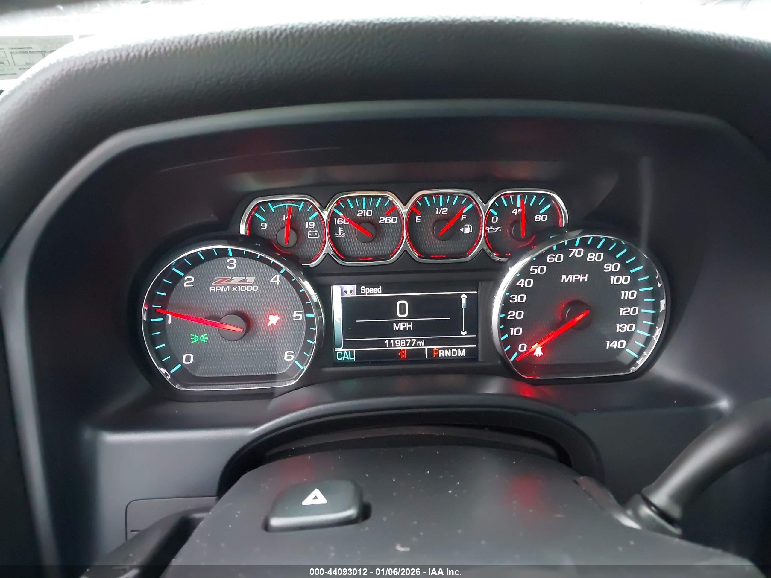 CHEVROLET SILVERADO image 7