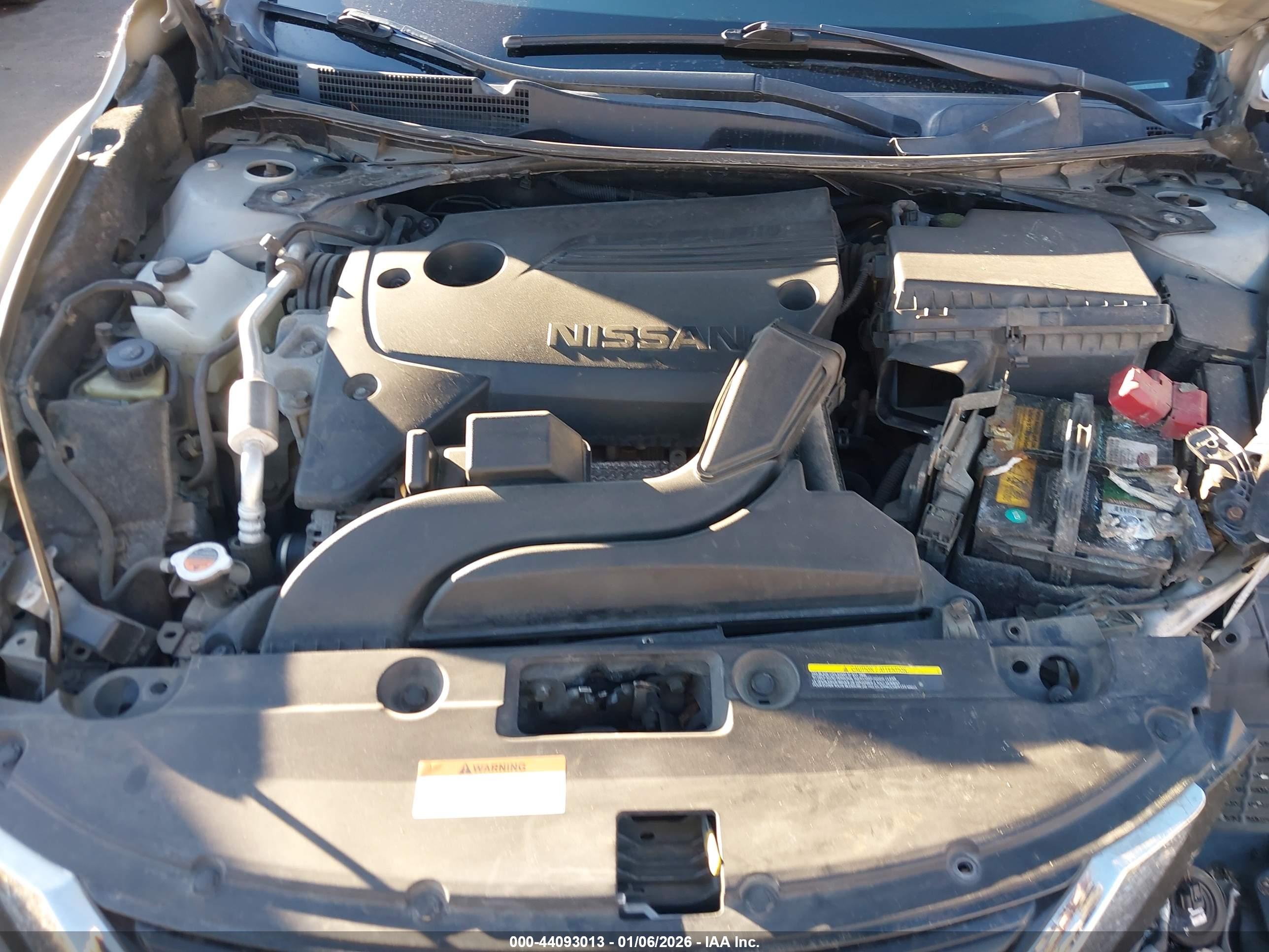 NISSAN ALTIMA image 10