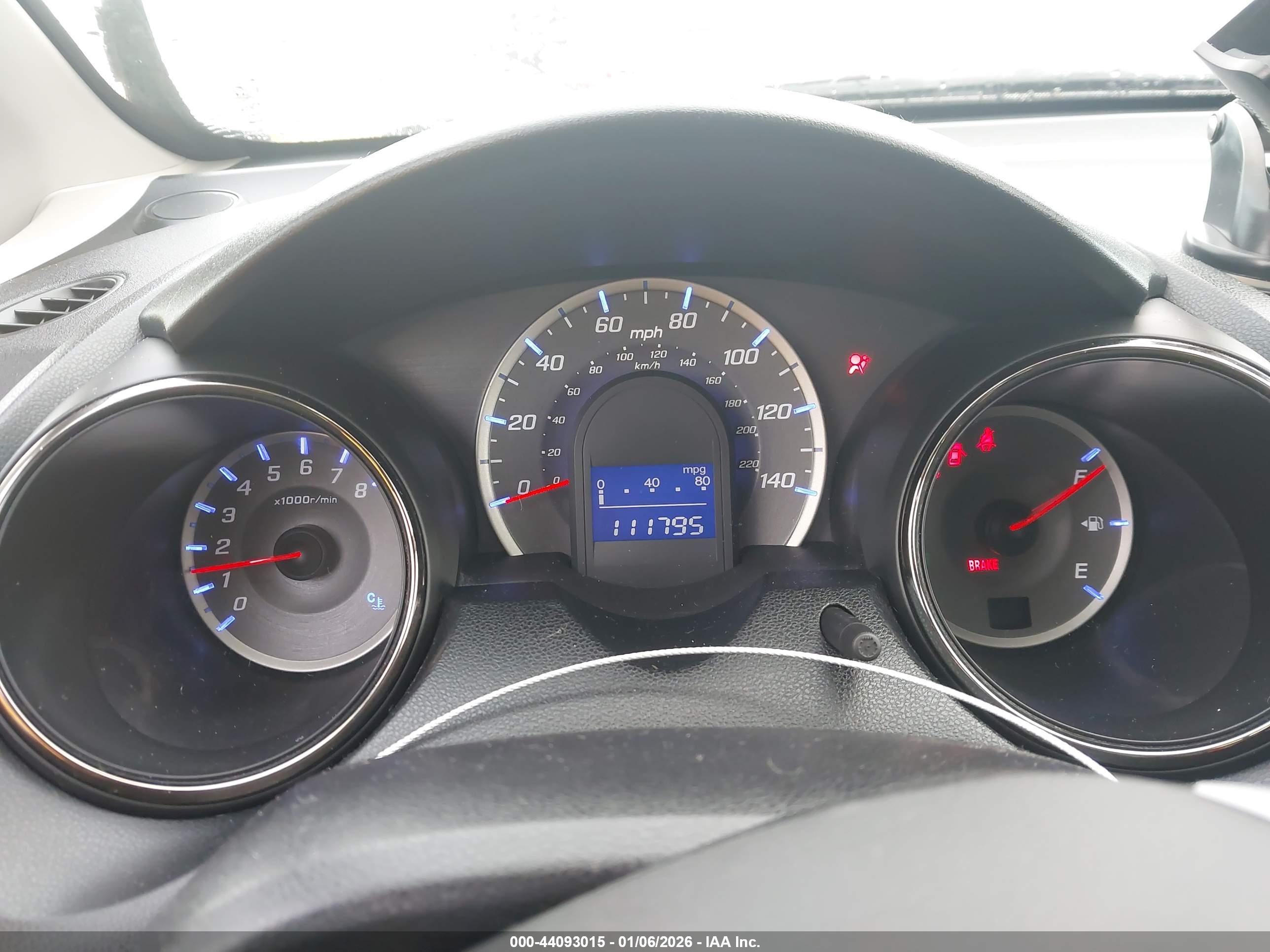 HONDA FIT image 7