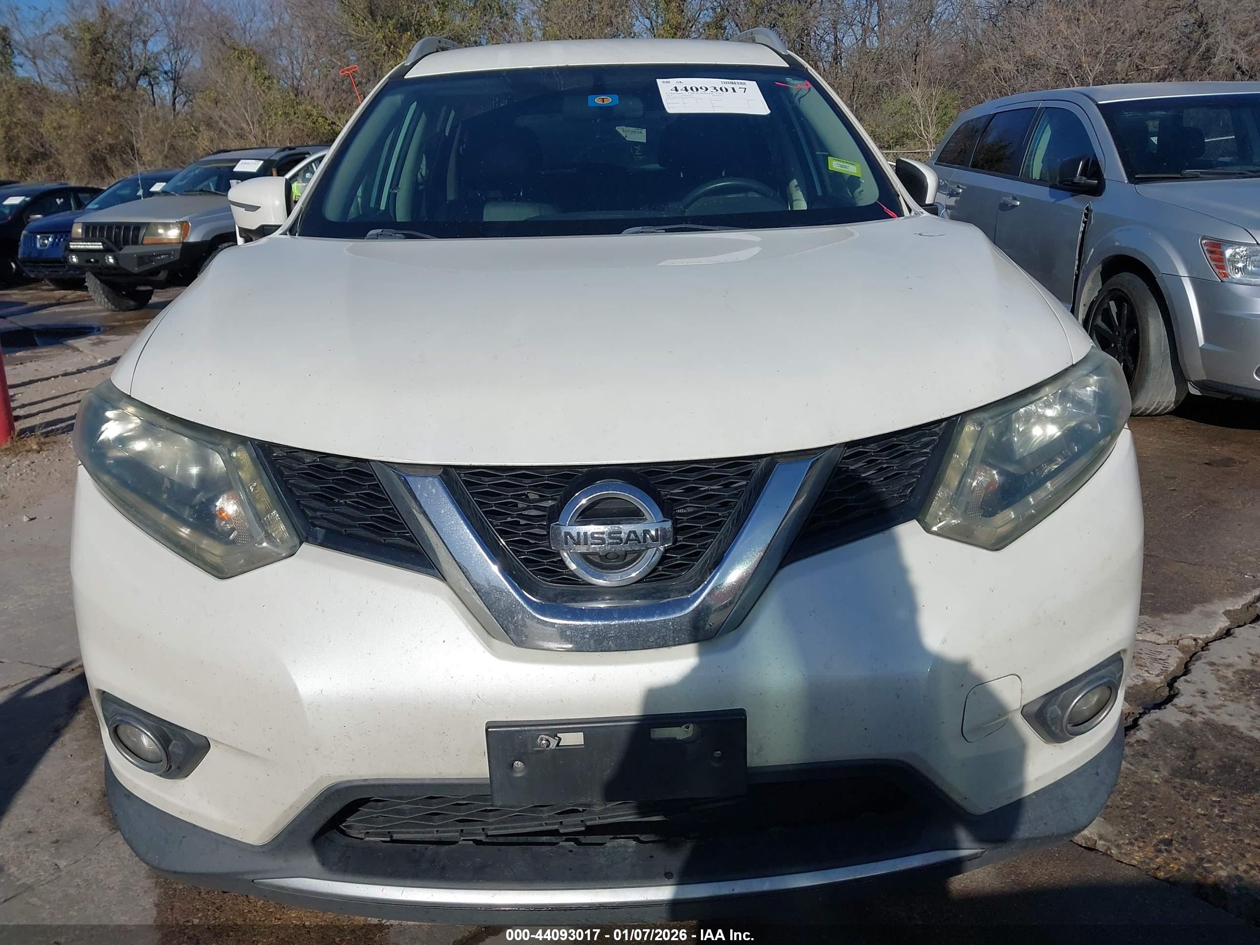 NISSAN ROGUE image 6