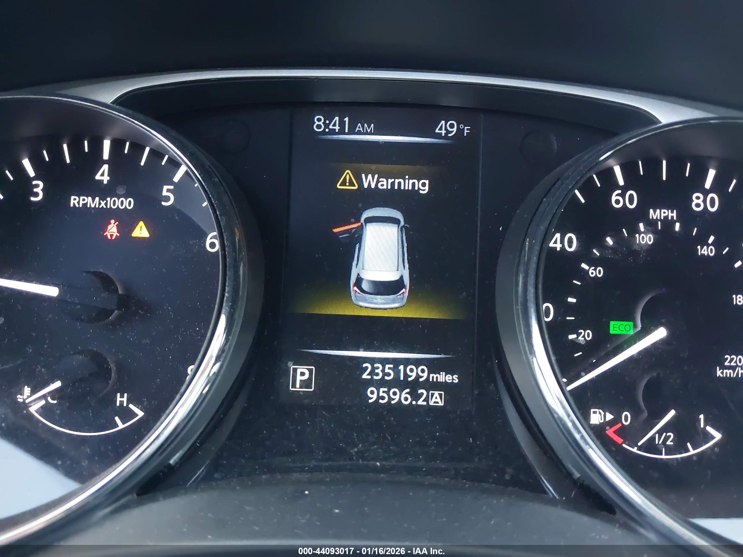 NISSAN ROGUE image 7