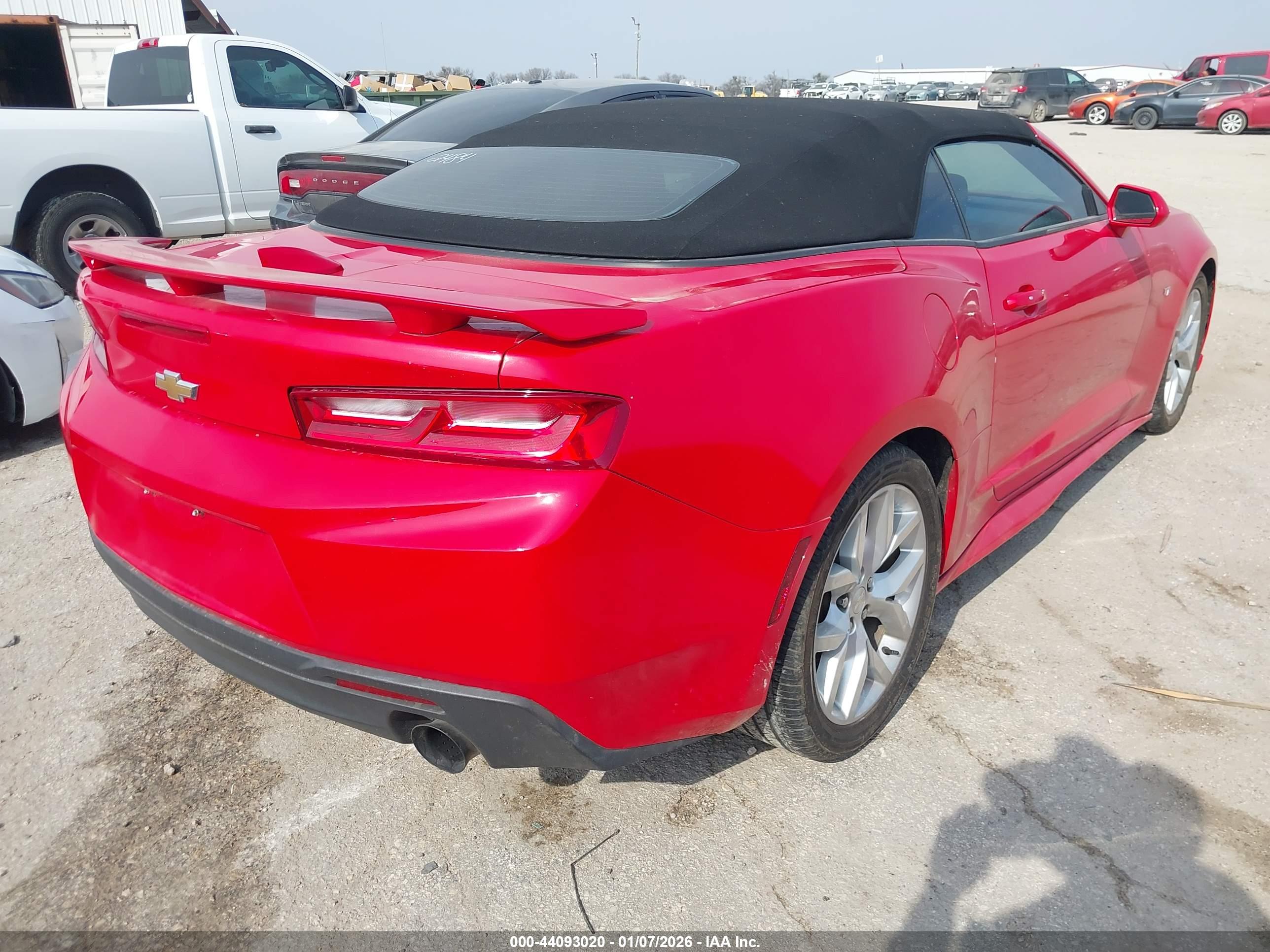 CHEVROLET CAMARO image 4