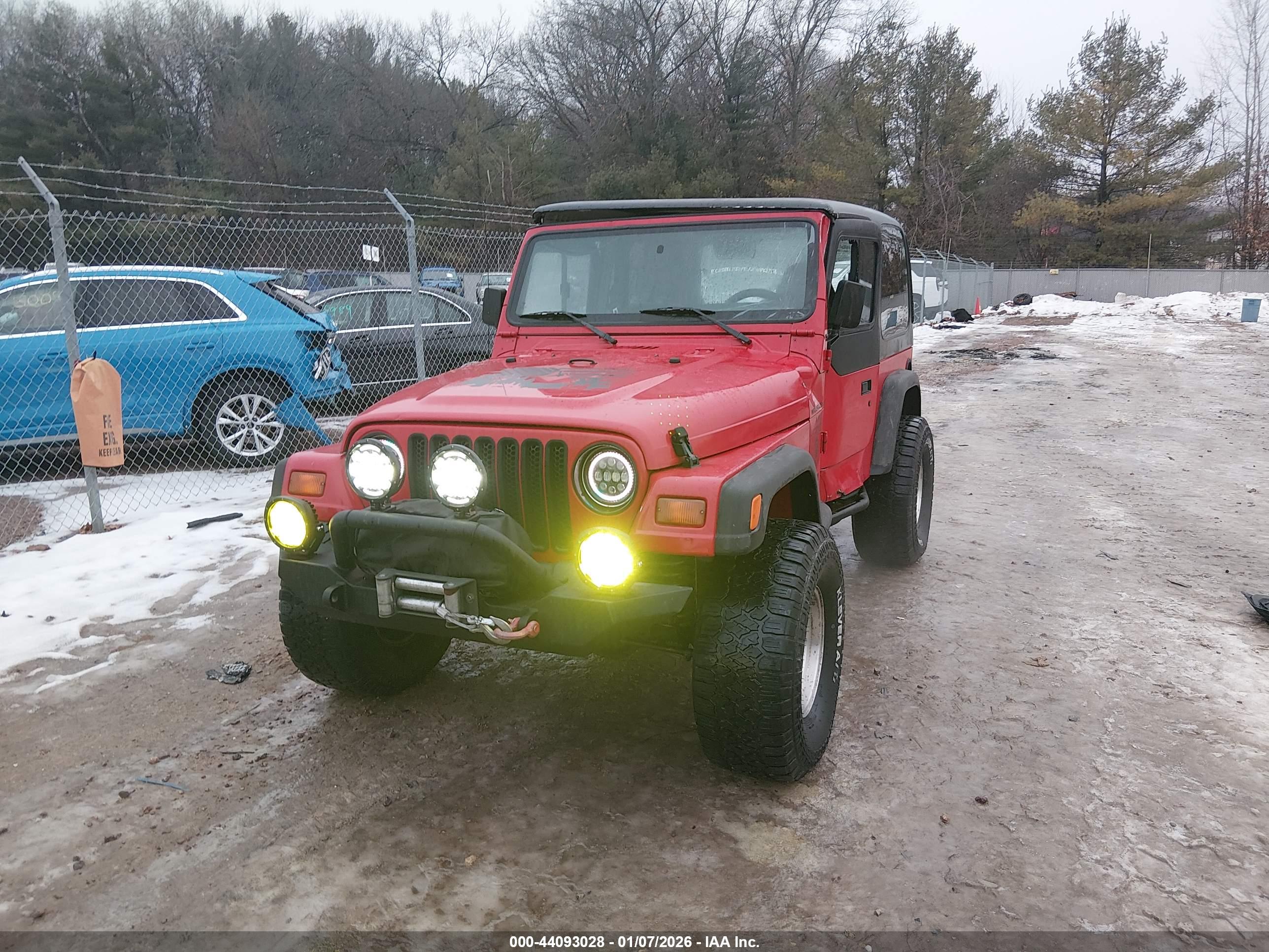 JEEP WRANGLER image 2