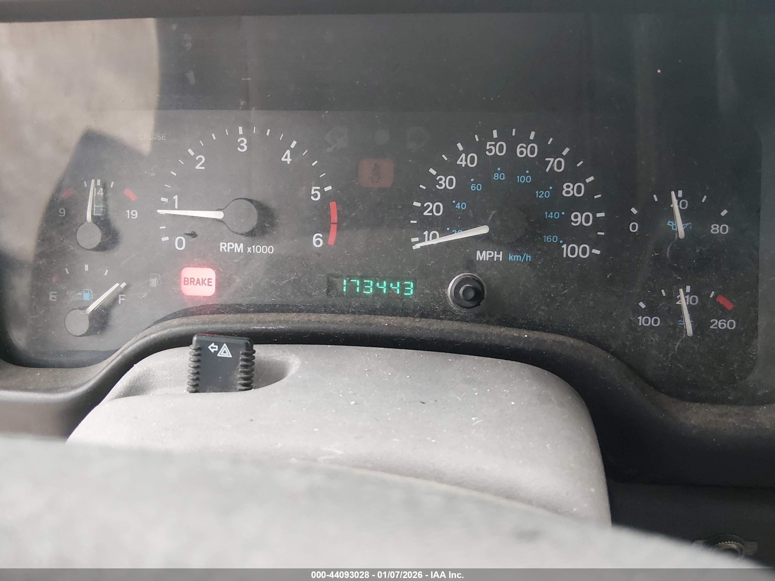 JEEP WRANGLER image 7
