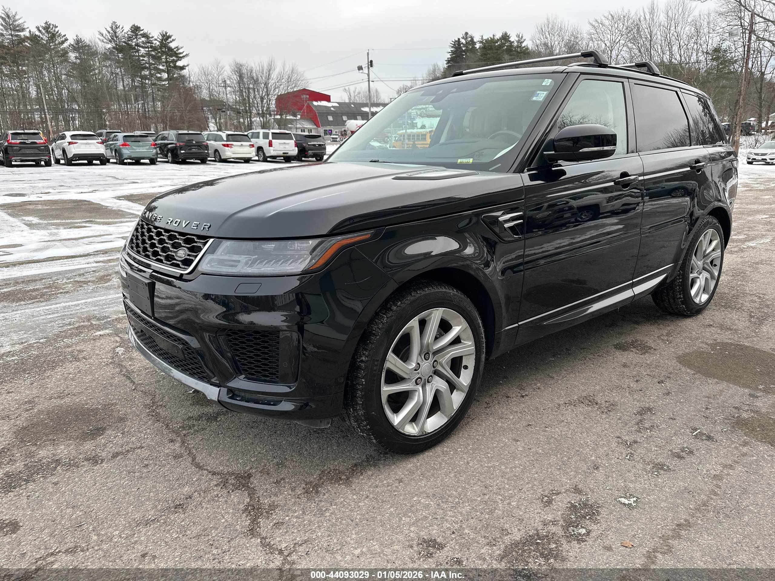 LAND ROVER image 2