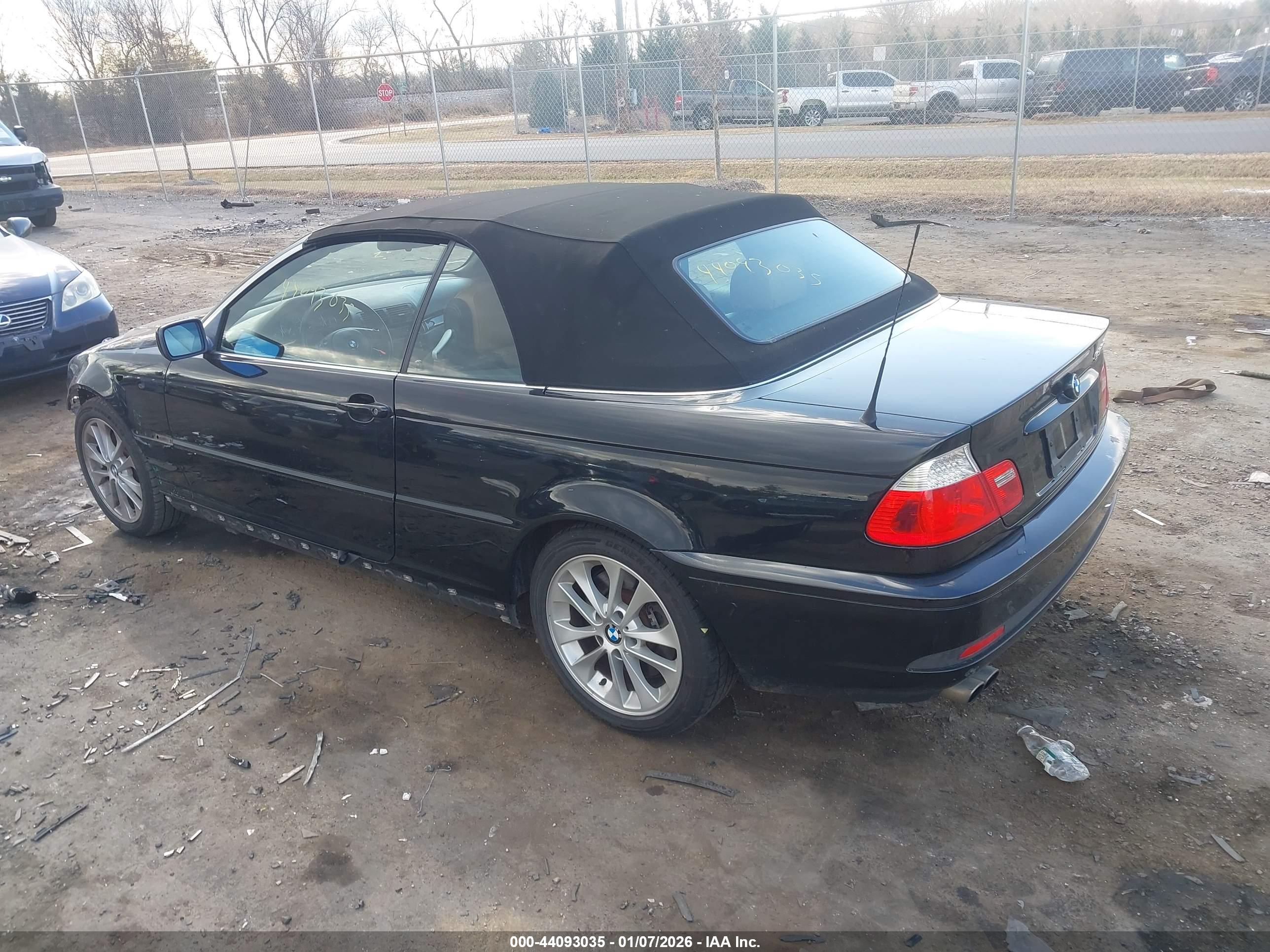BMW 330CI image 3