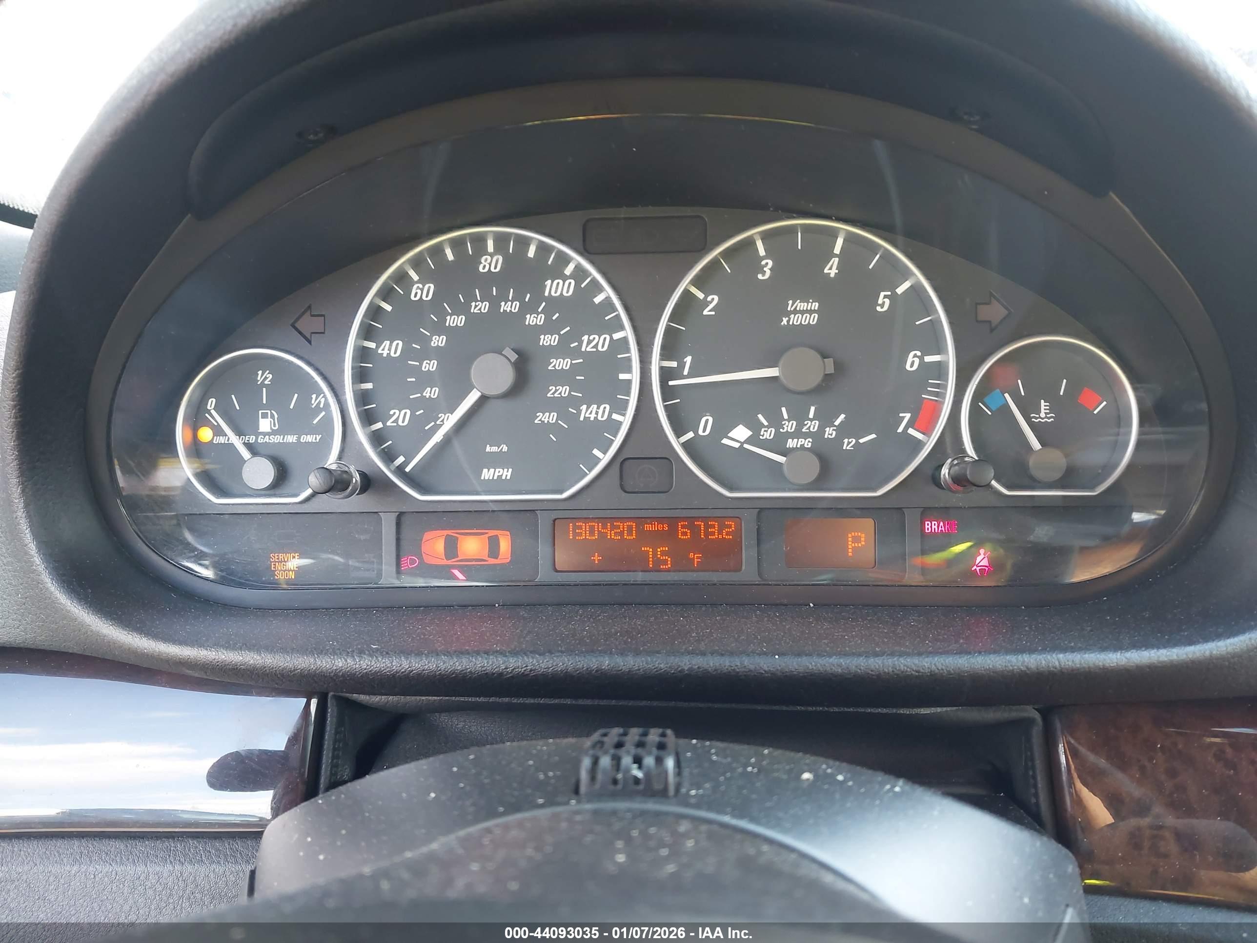 BMW 330CI image 7