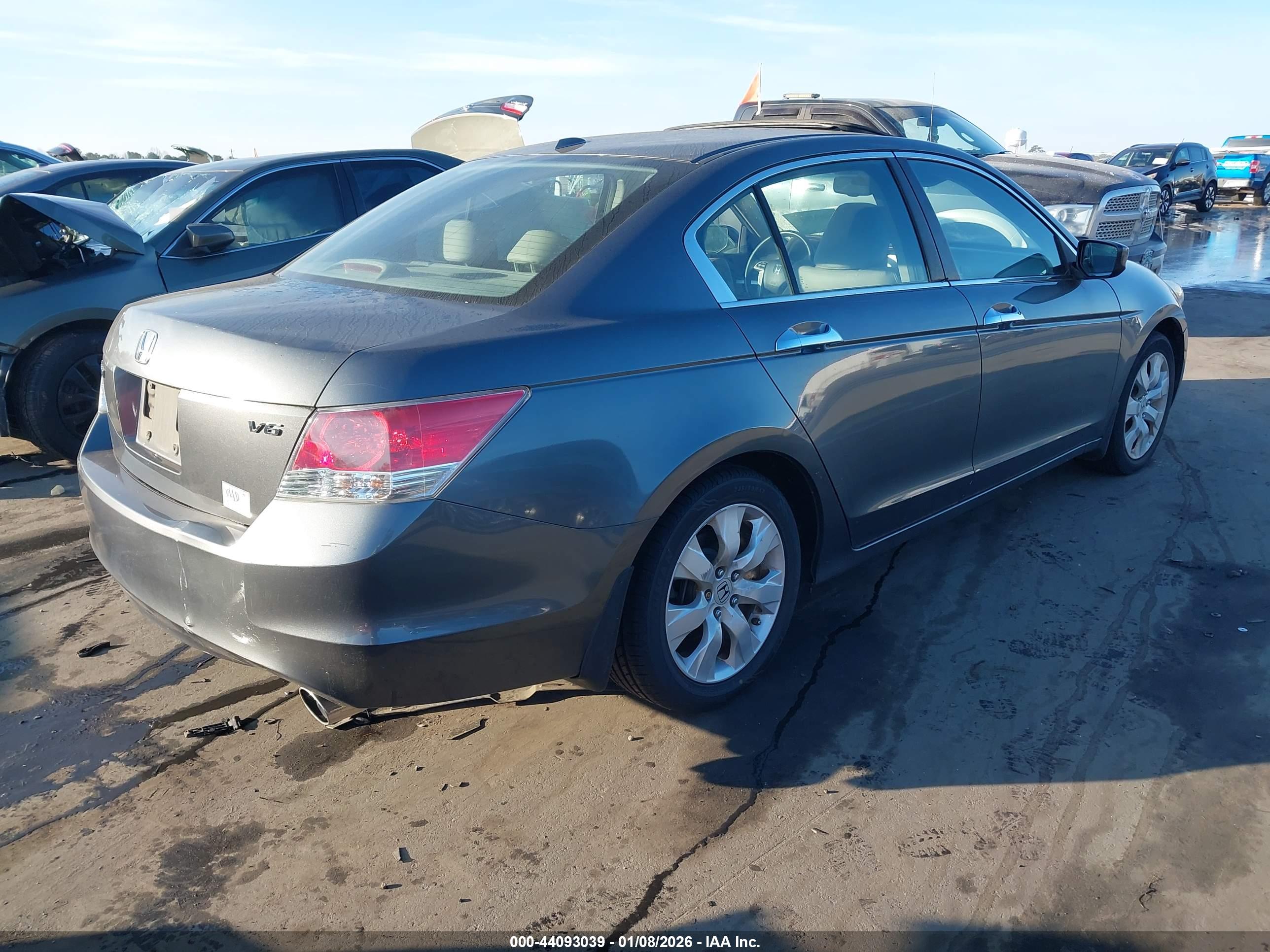 HONDA ACCORD image 4