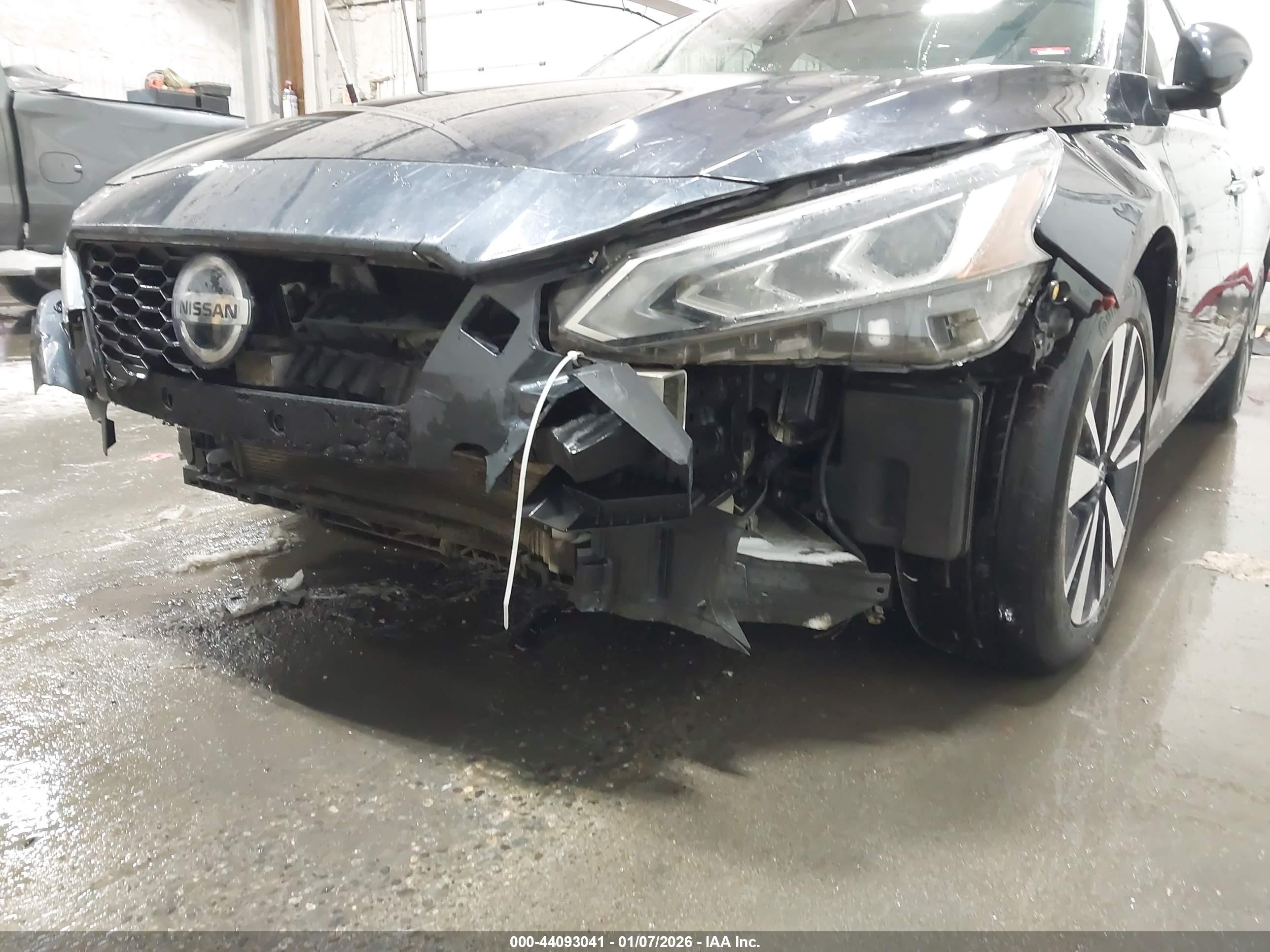 NISSAN ALTIMA image 6
