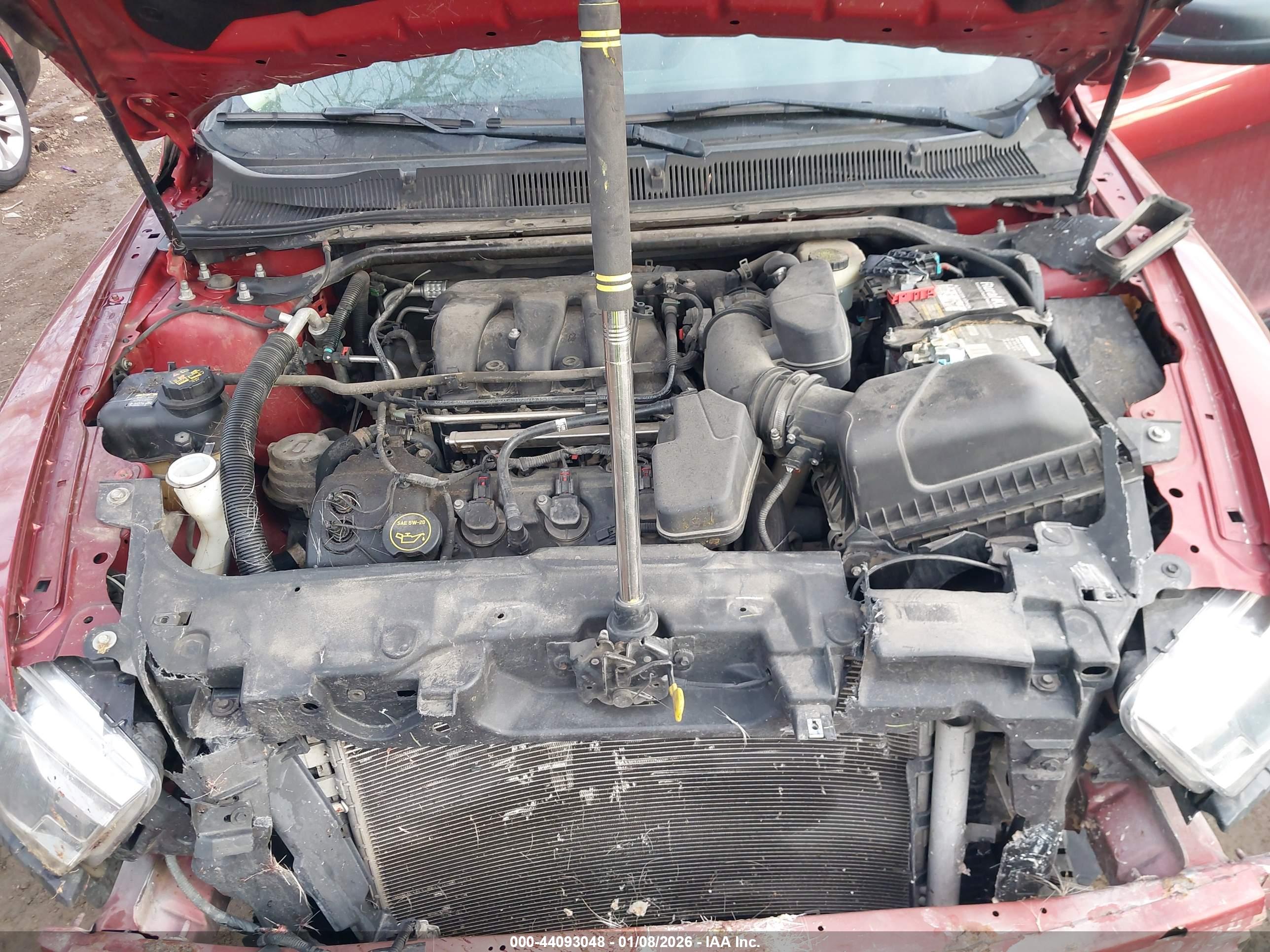 FORD TAURUS image 10