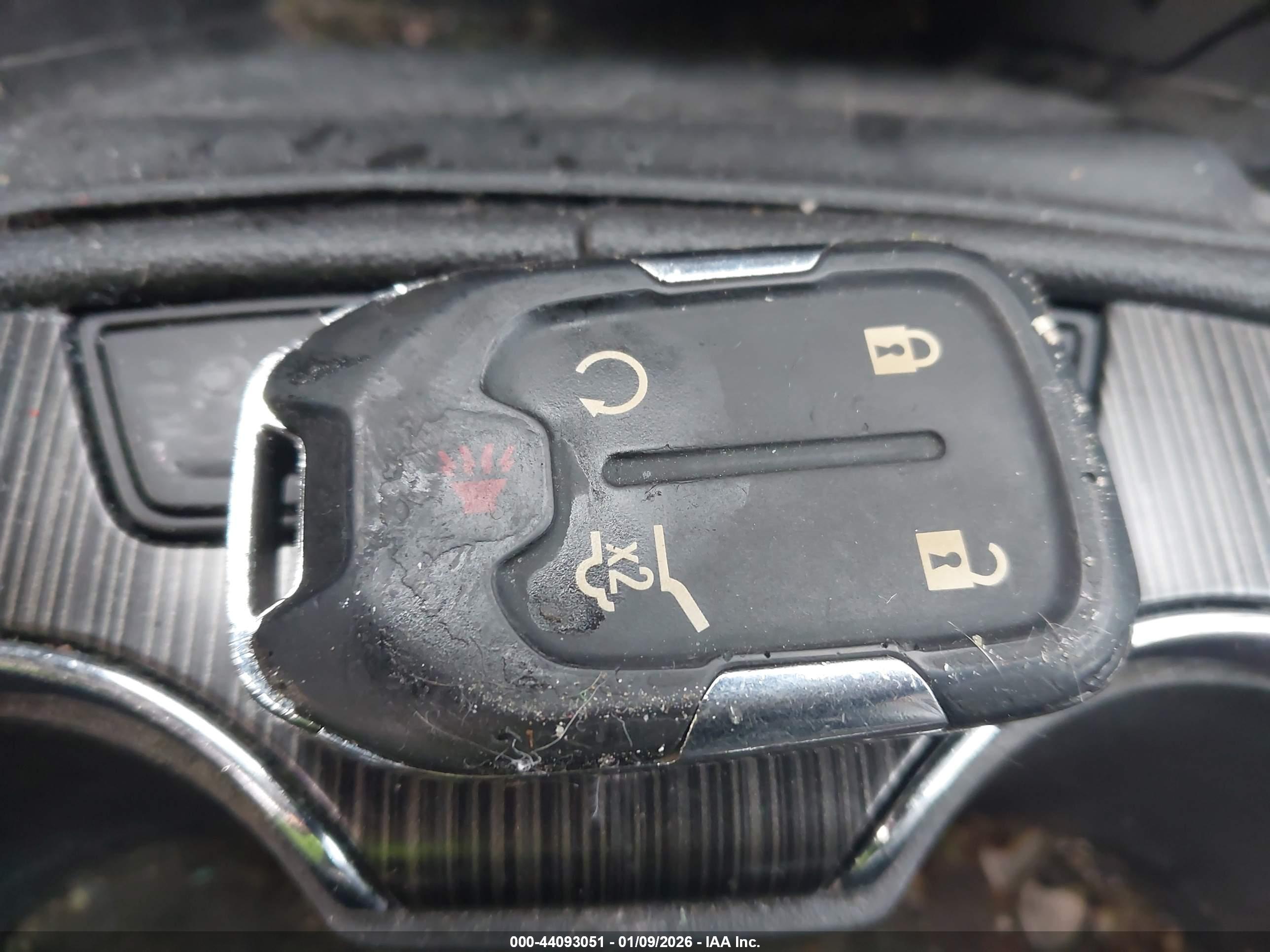 GMC ACADIA image 11