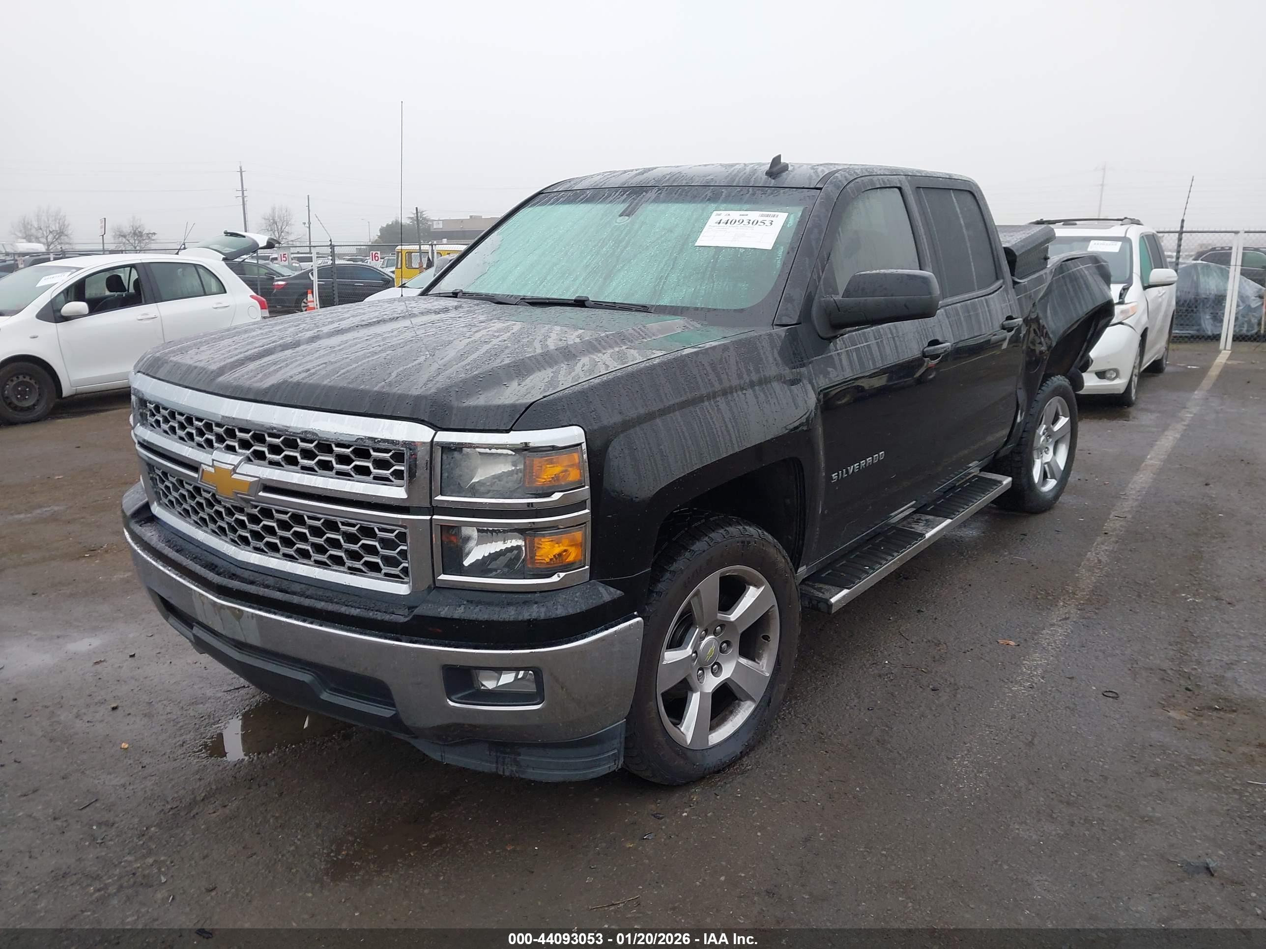 CHEVROLET SILVERADO image 2