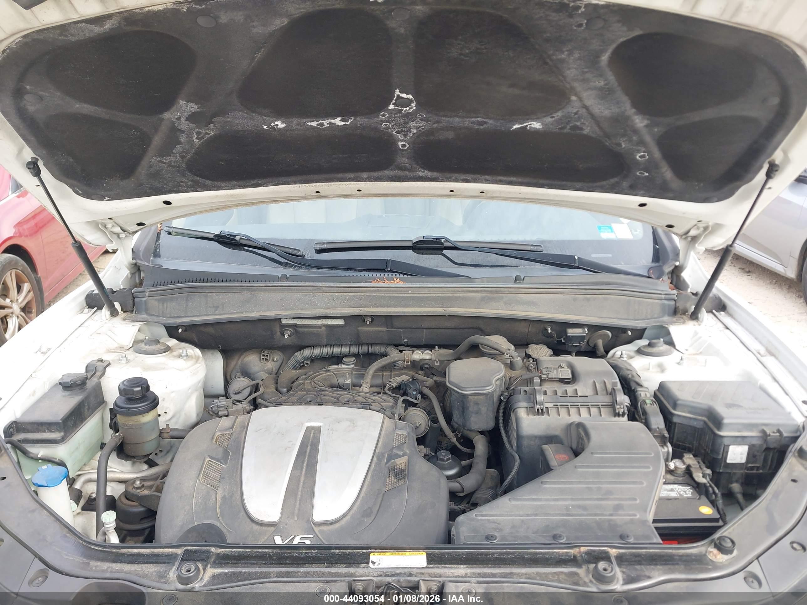 HYUNDAI SANTA image 10