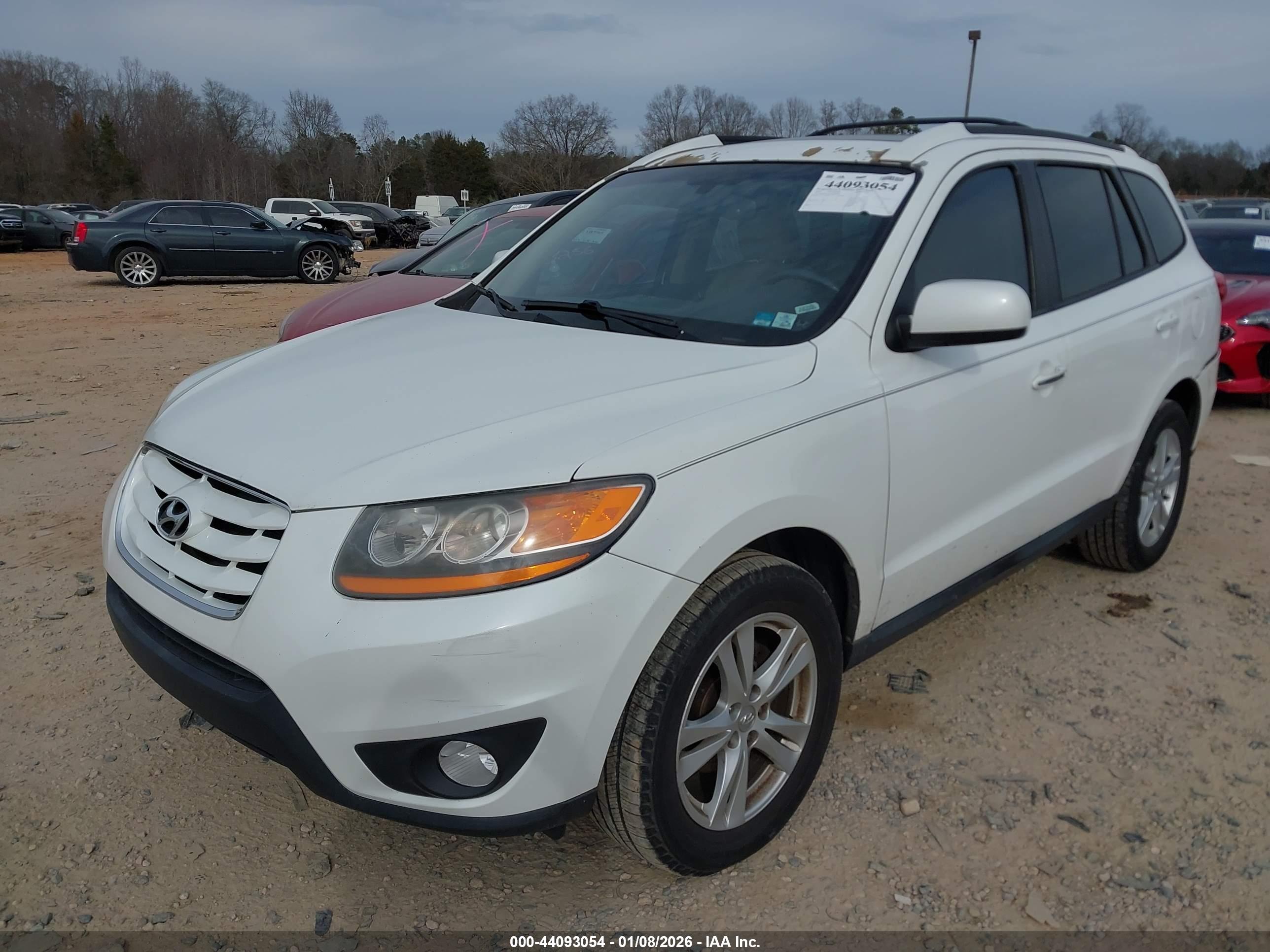 HYUNDAI SANTA image 2