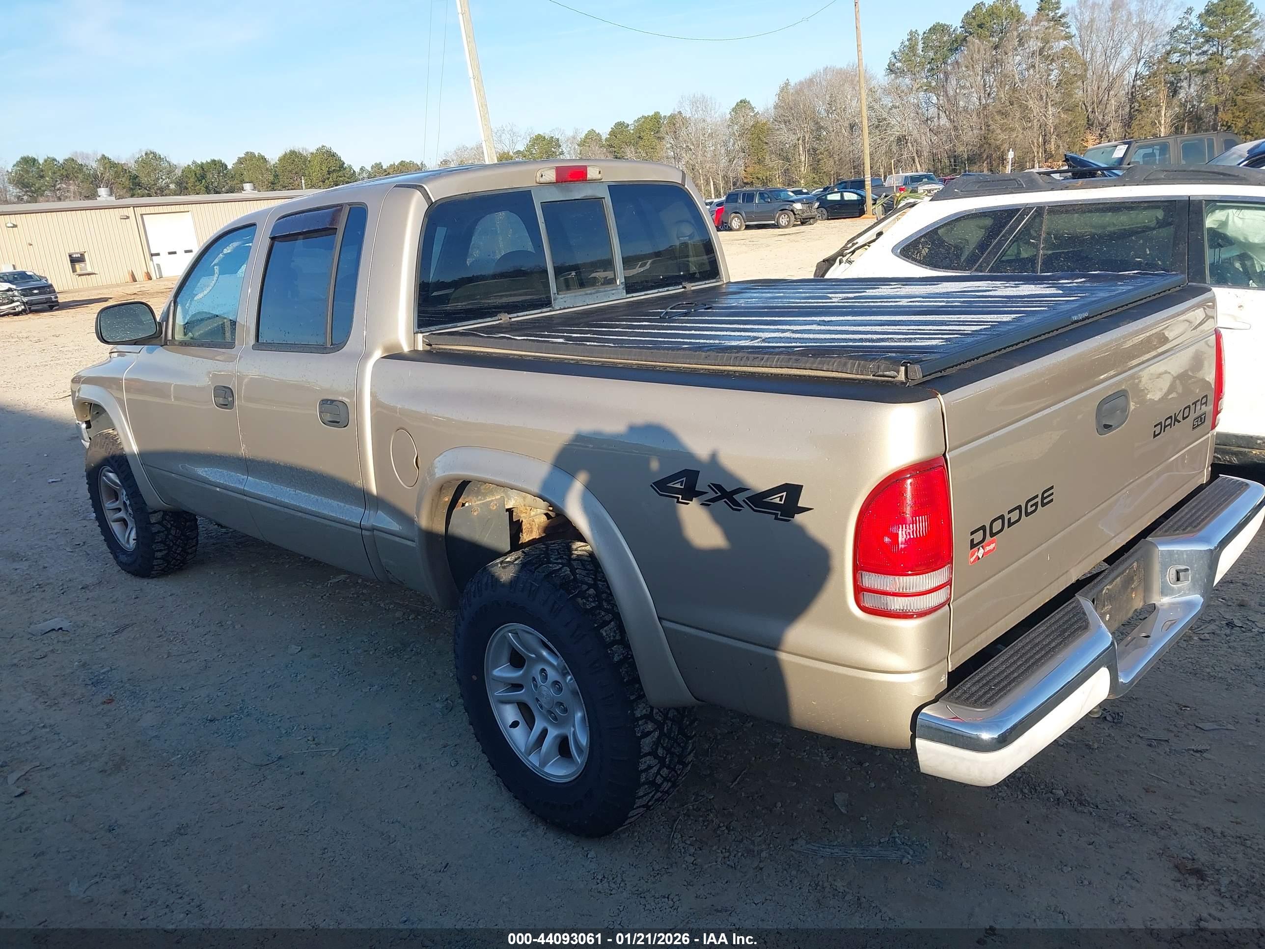 DODGE DAKOTA image 3
