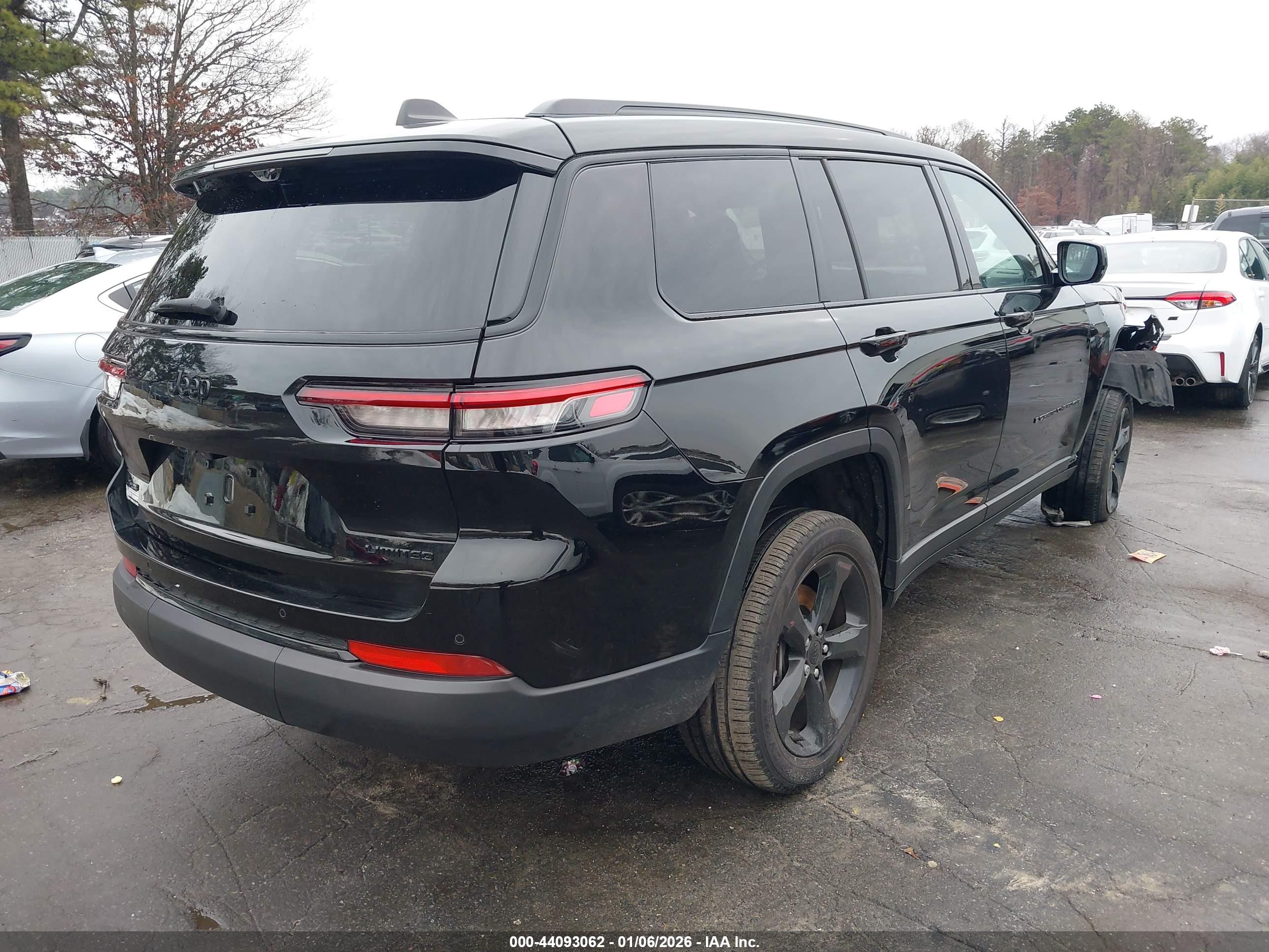 JEEP GRAND image 4