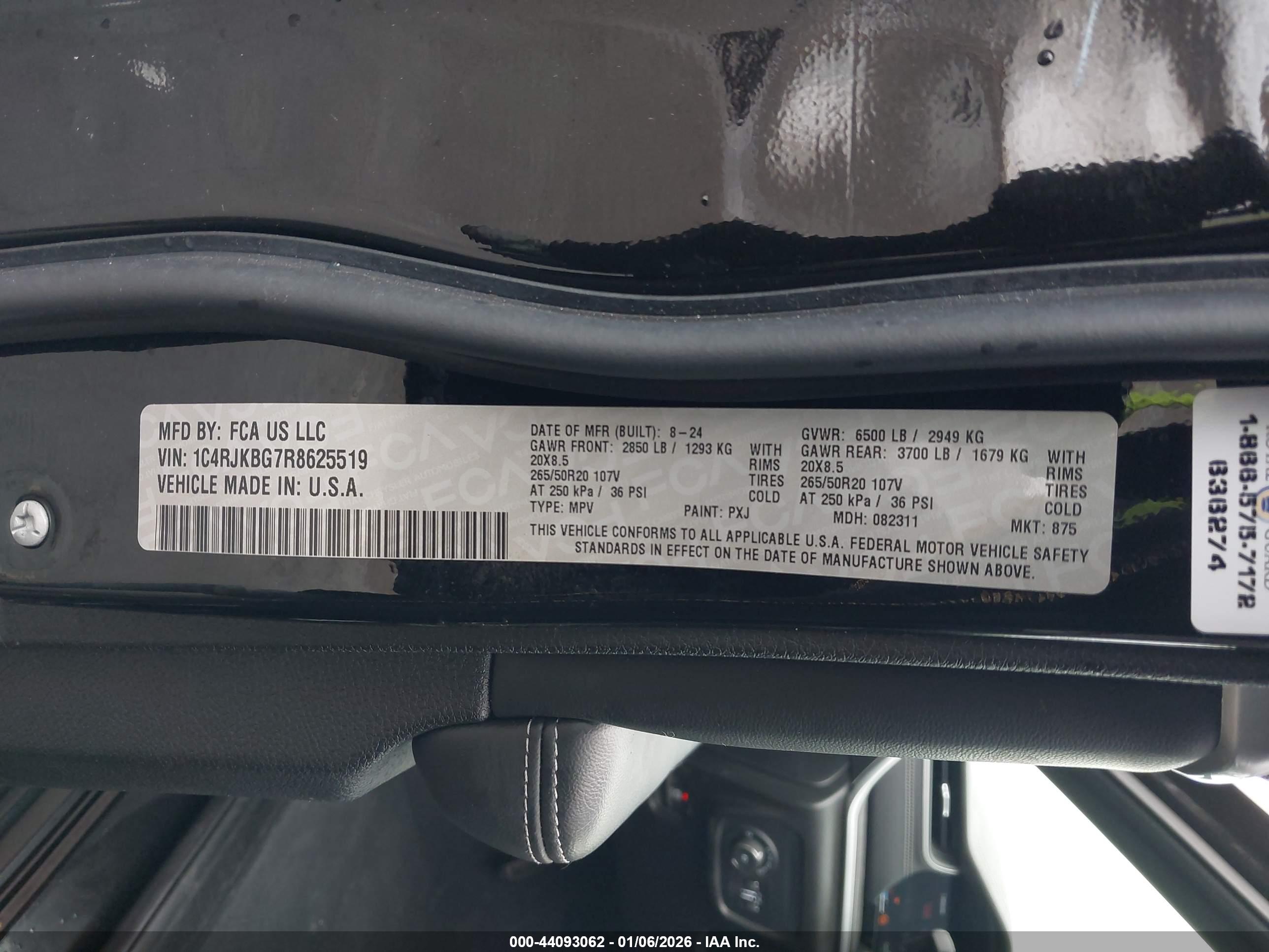JEEP GRAND image 9