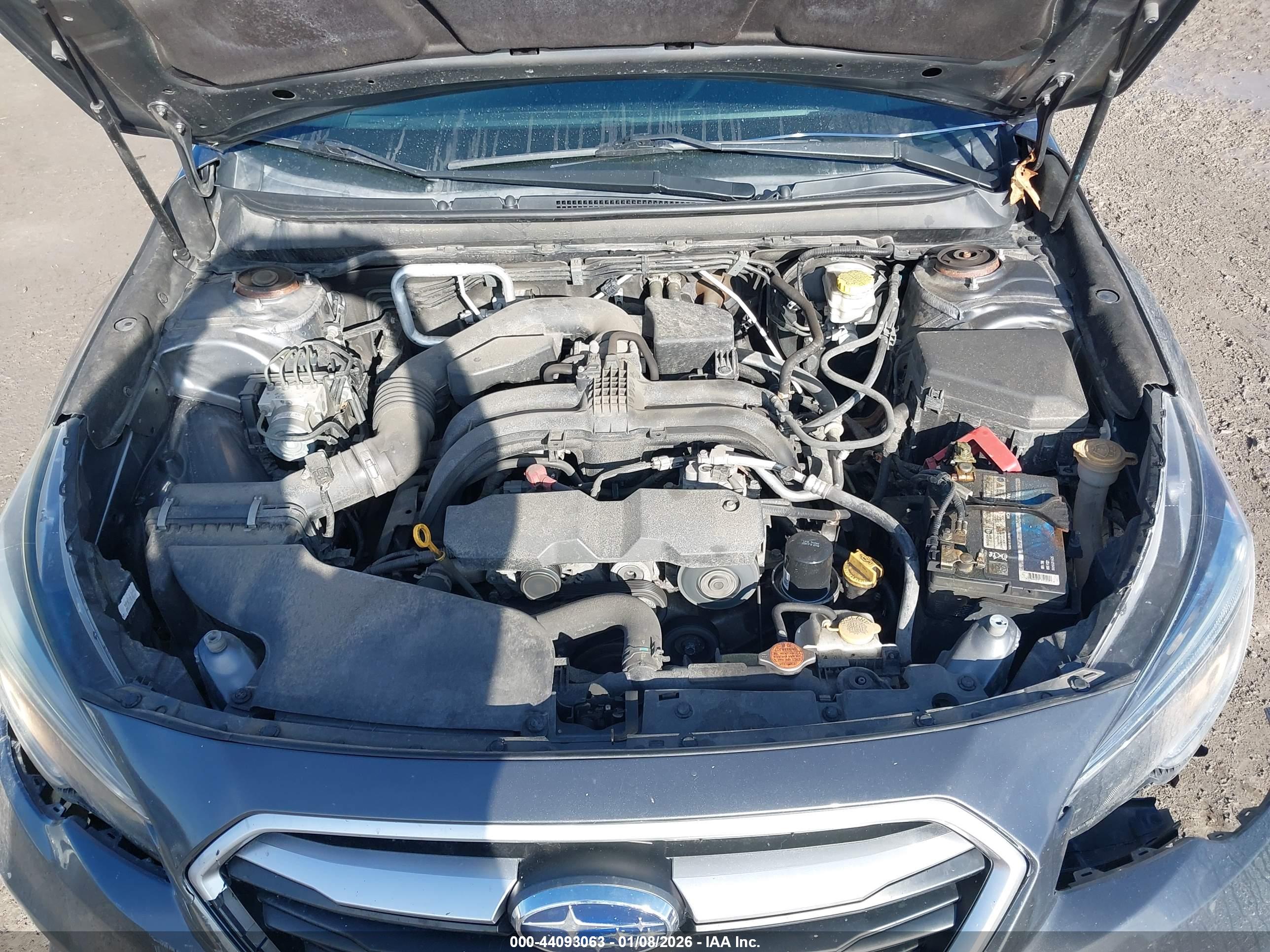 SUBARU LEGACY image 10