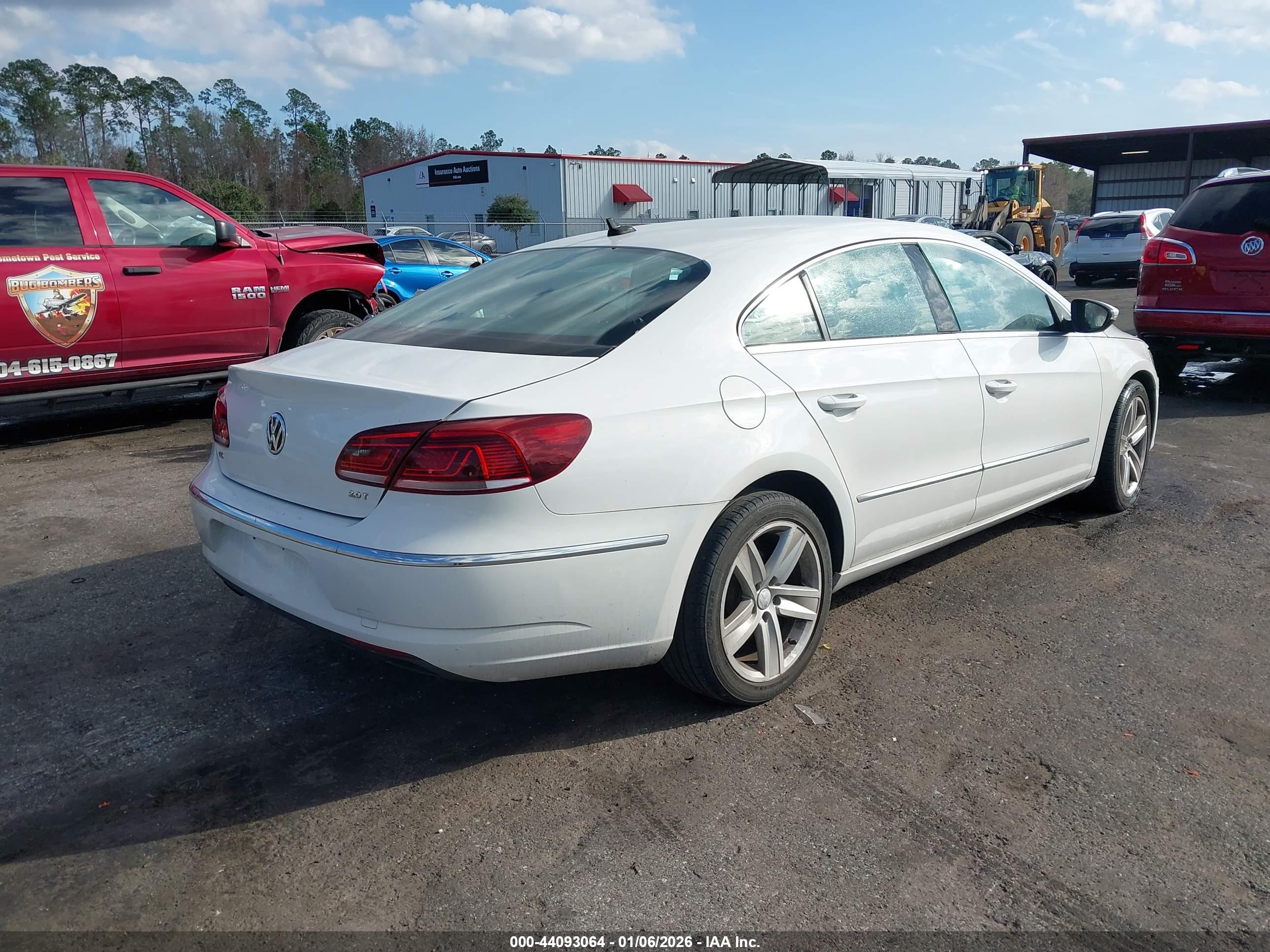 VOLKSWAGEN CC image 4