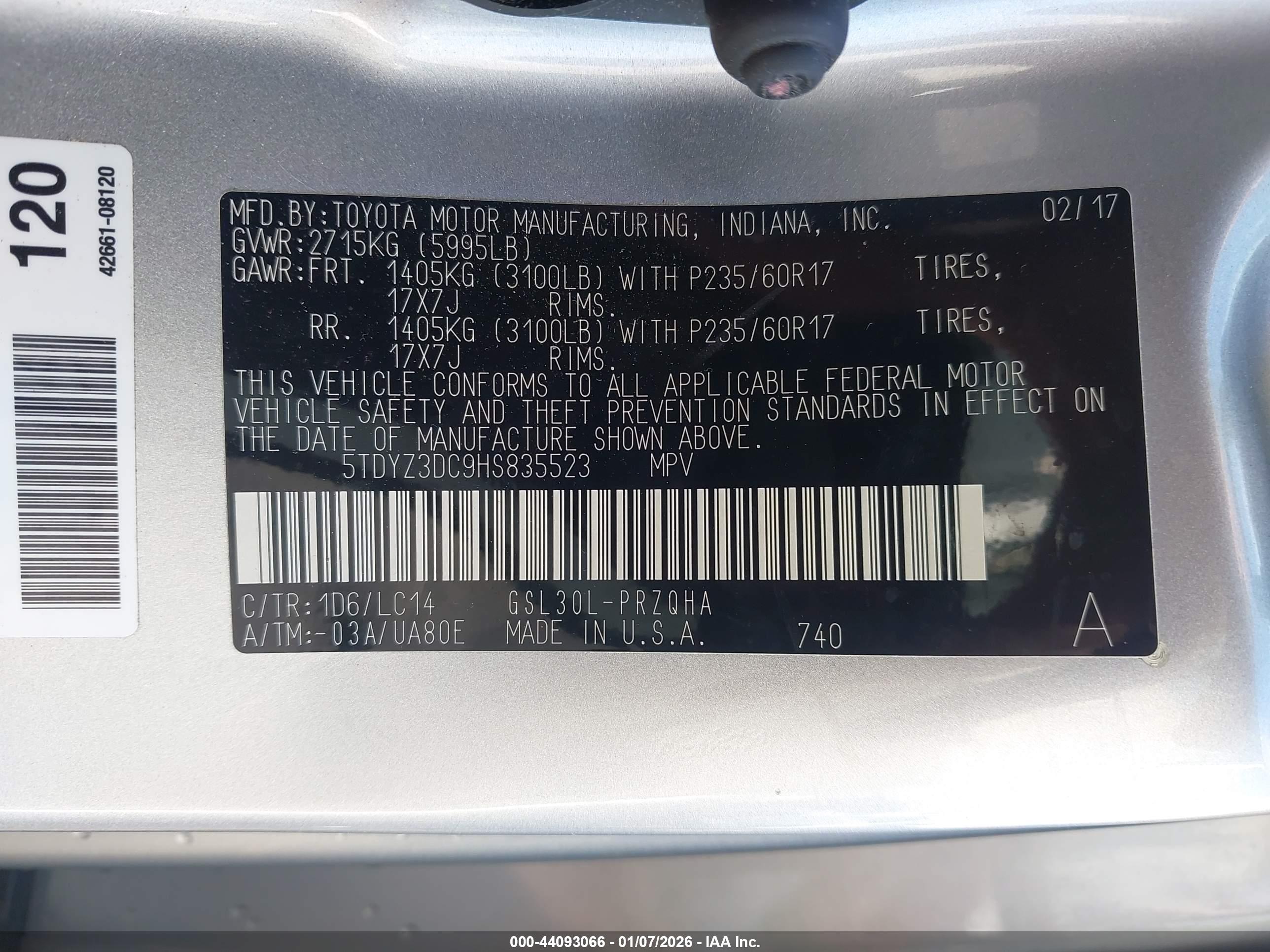 TOYOTA SIENNA image 9