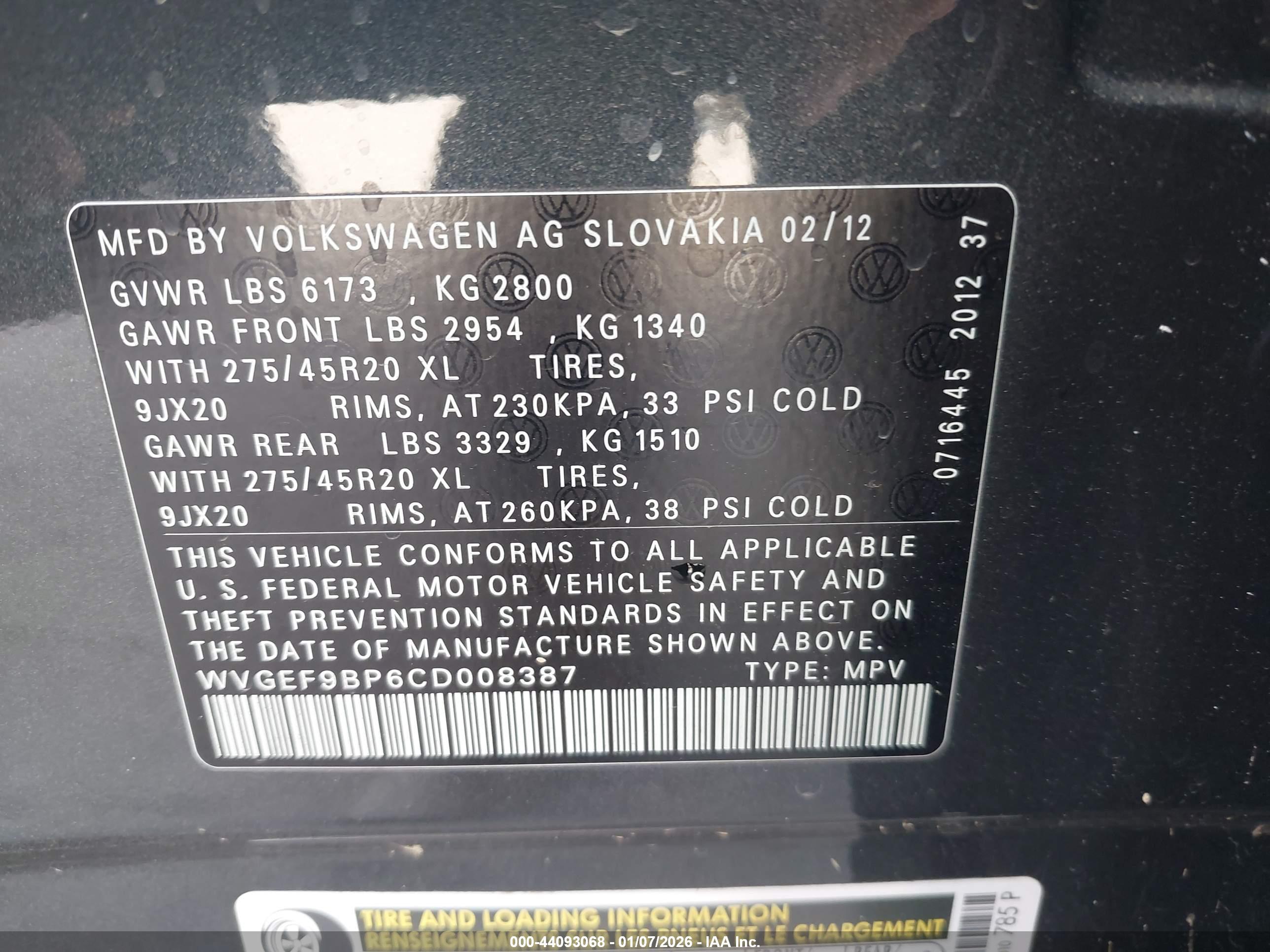 VOLKSWAGEN TOUAREG image 9