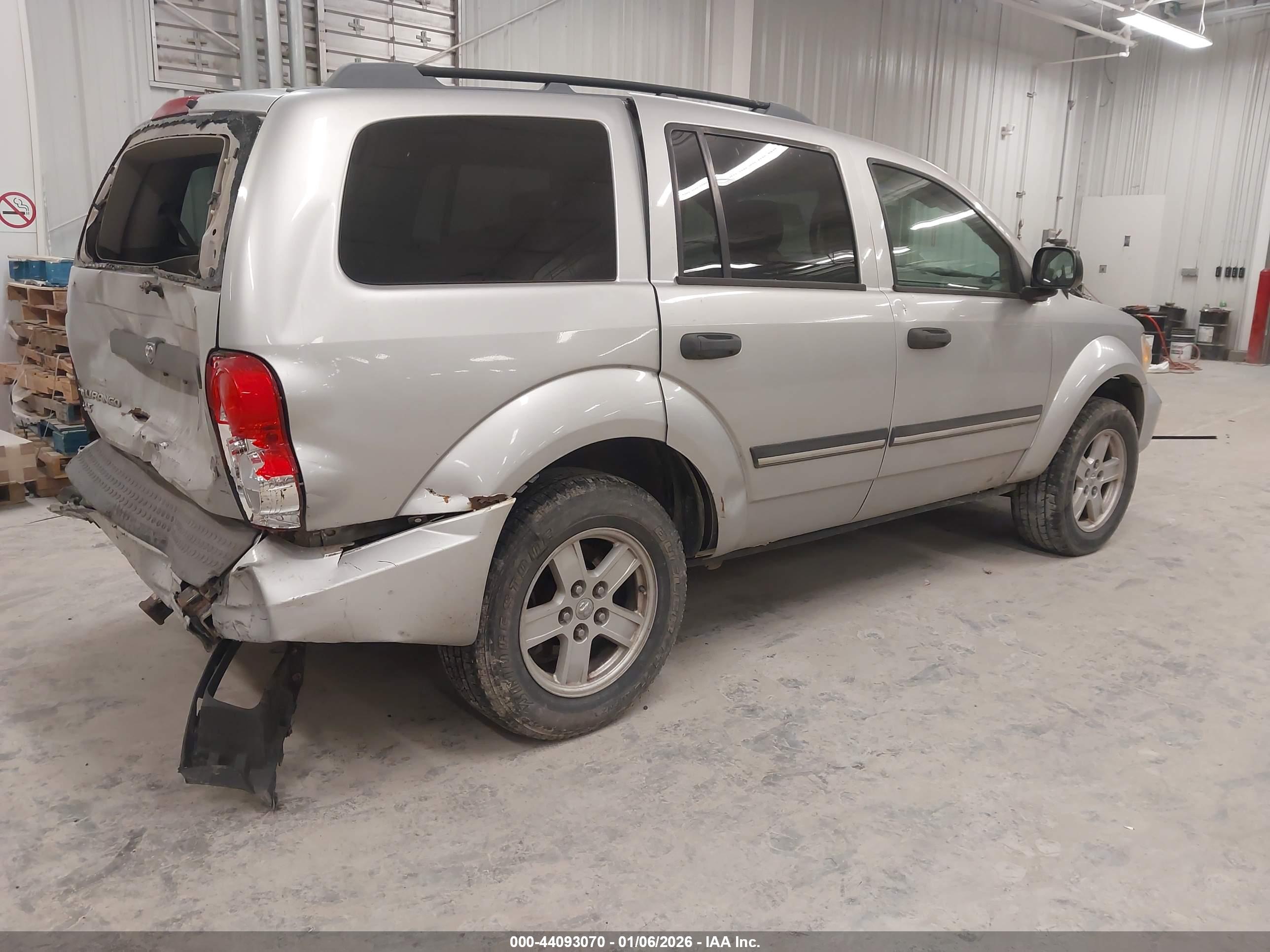 DODGE DURANGO image 4