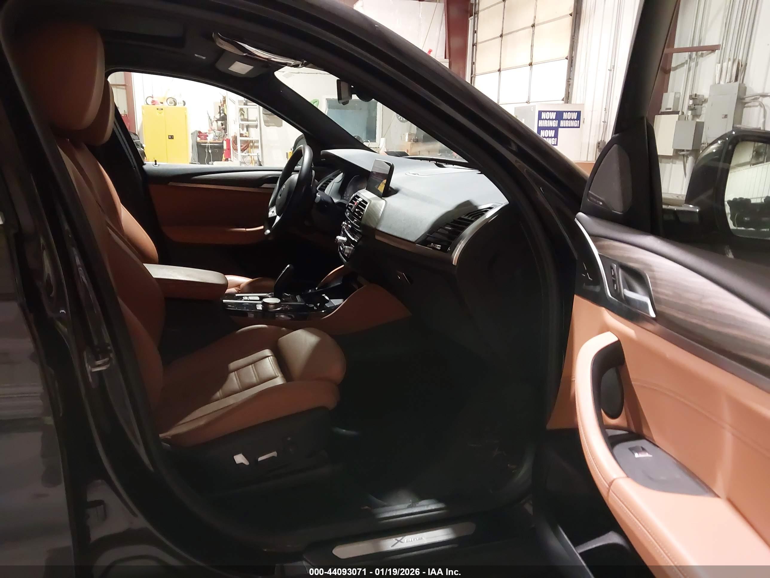 BMW X4 image 5