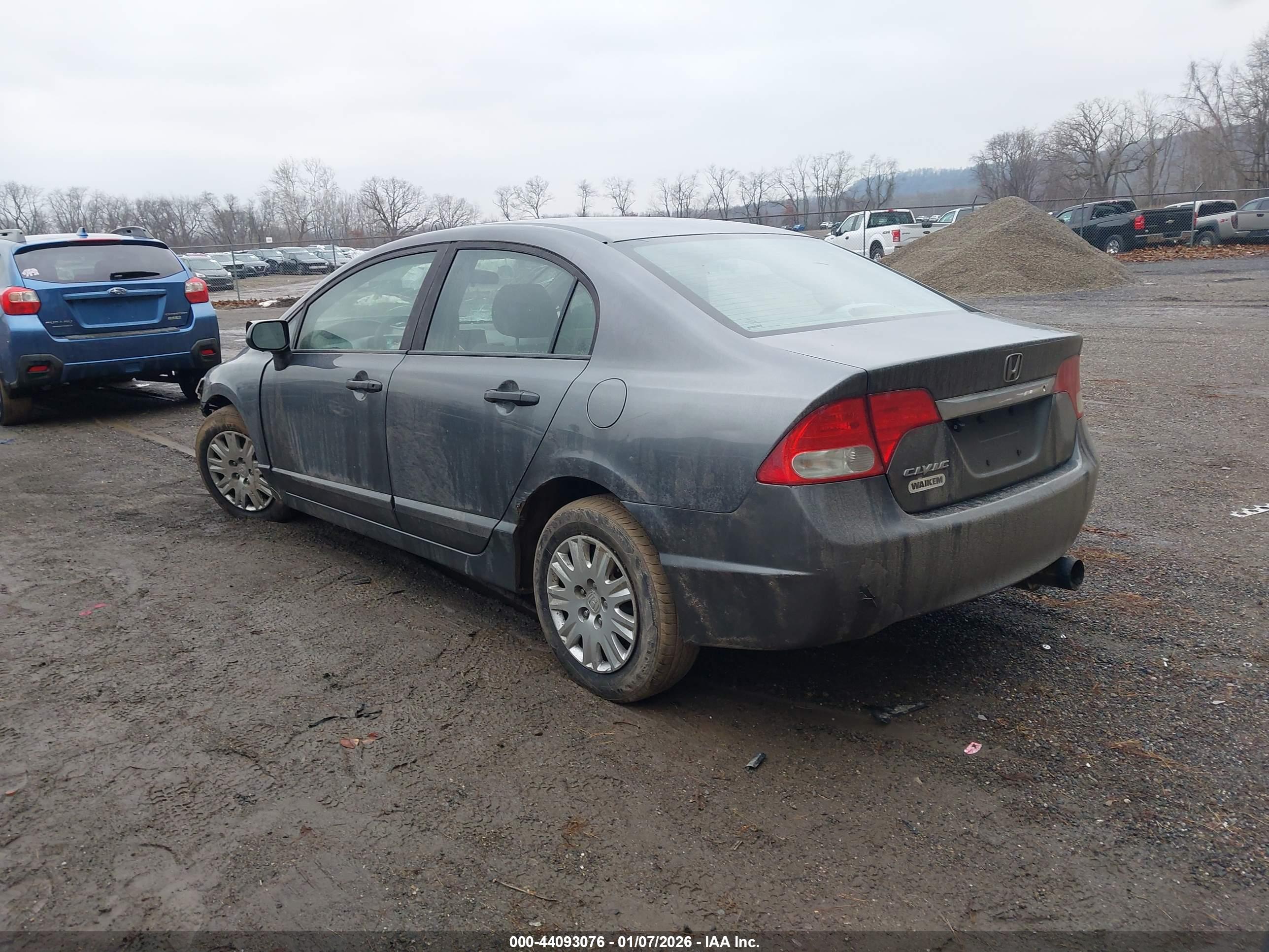 HONDA CIVIC image 3